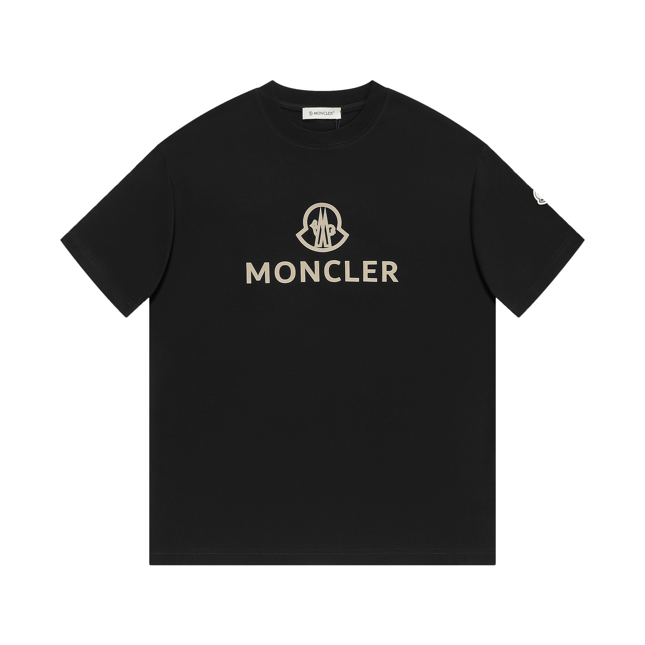 Patch printed T-shirt