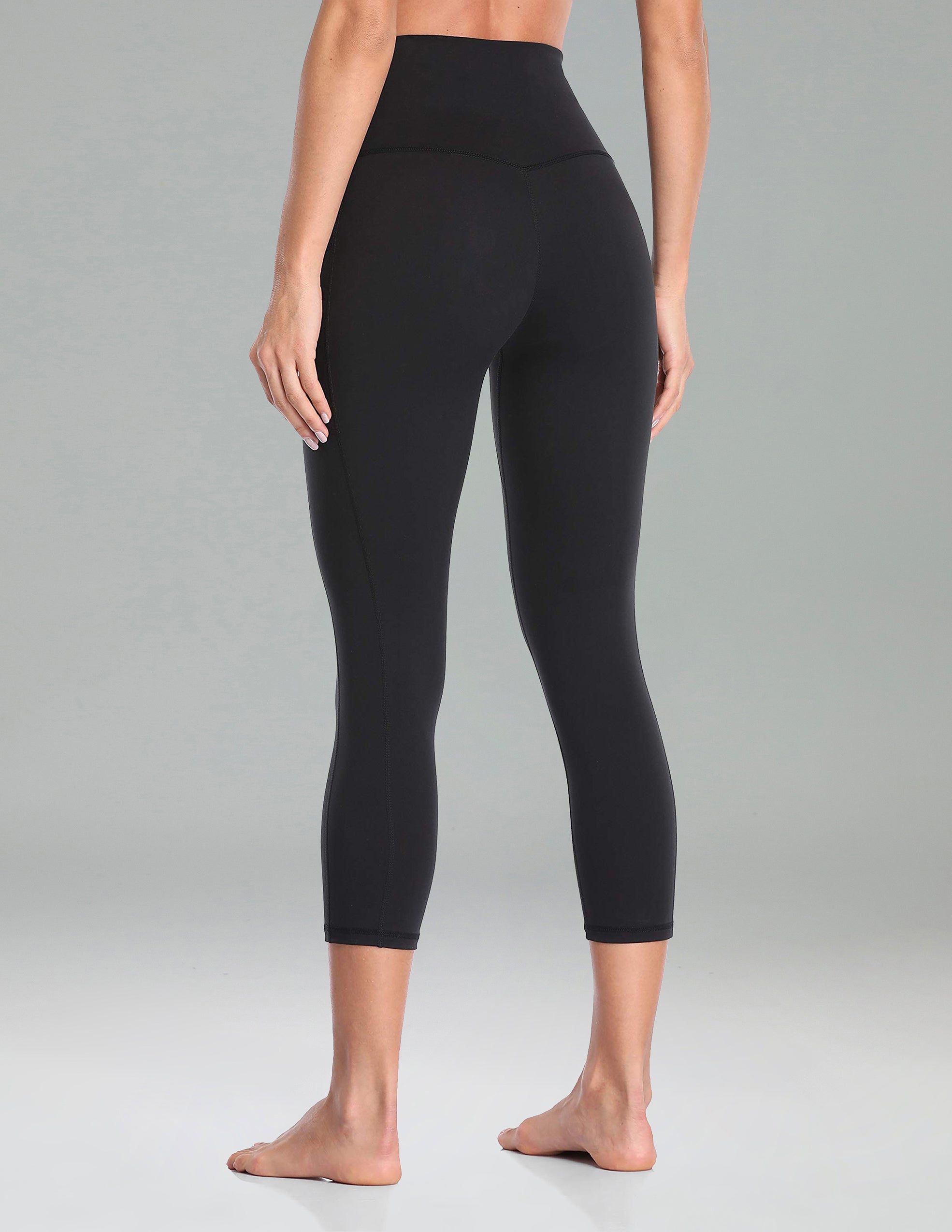 Essential No-Roll High Waisted Sports Leggings w/Pockets 21