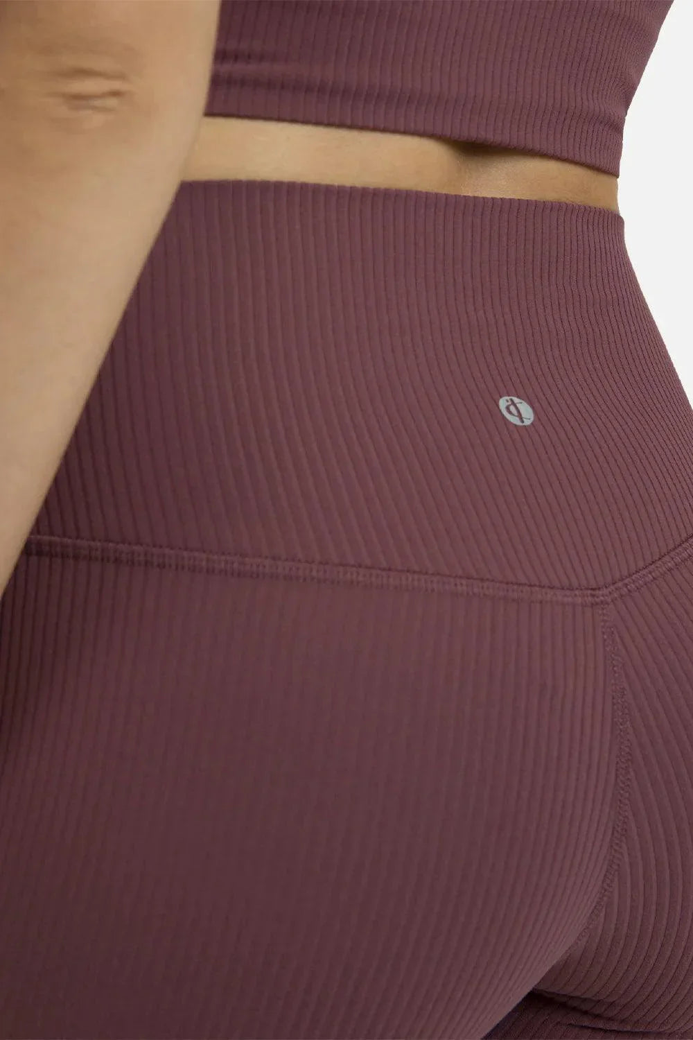 Dreamlux Buttery Soft Ribbed Cropped Leggings 6