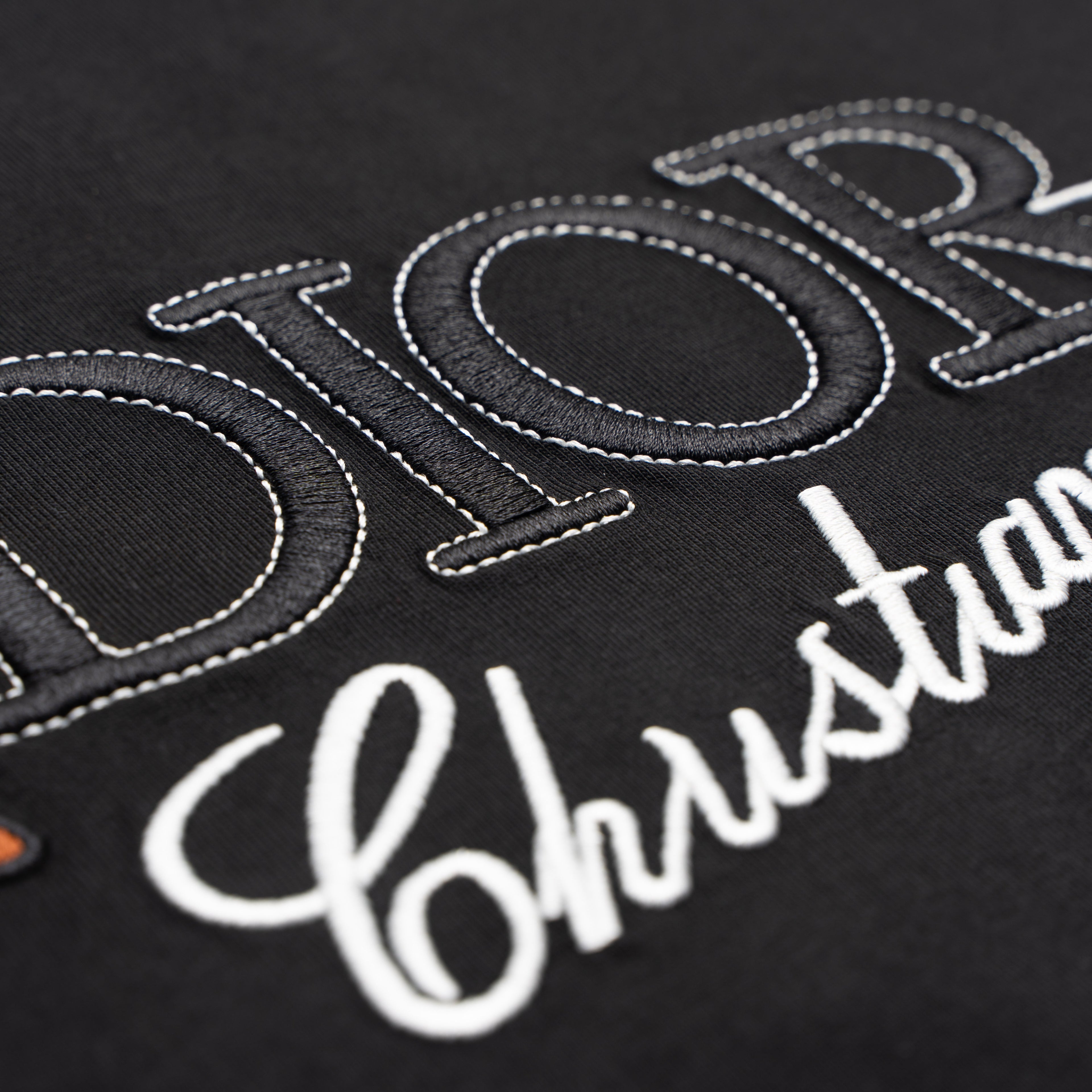 Printed T-Shirt: High-End Fashion Statement-1179