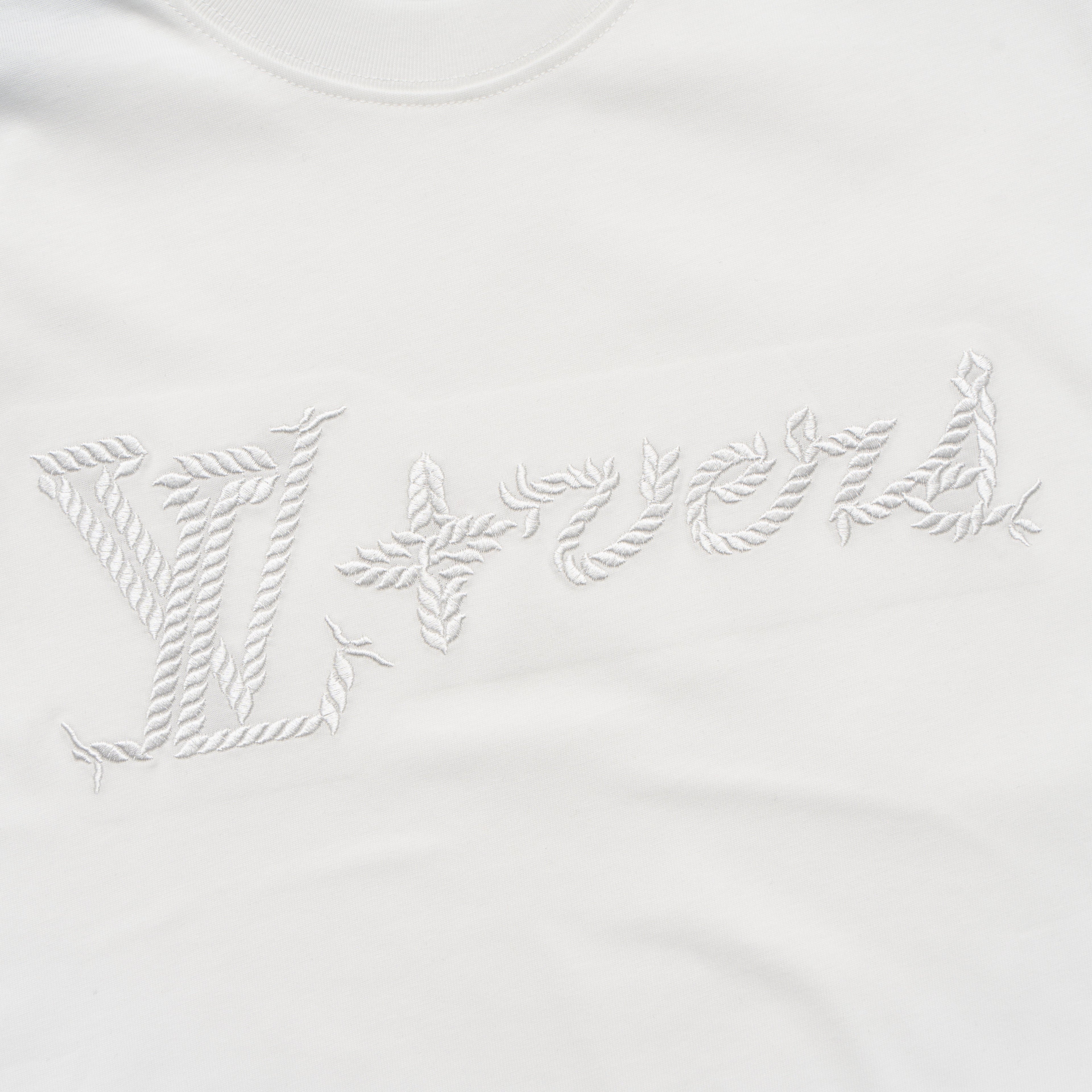 Printed T-Shirt: High-End Fashion Statement-1197