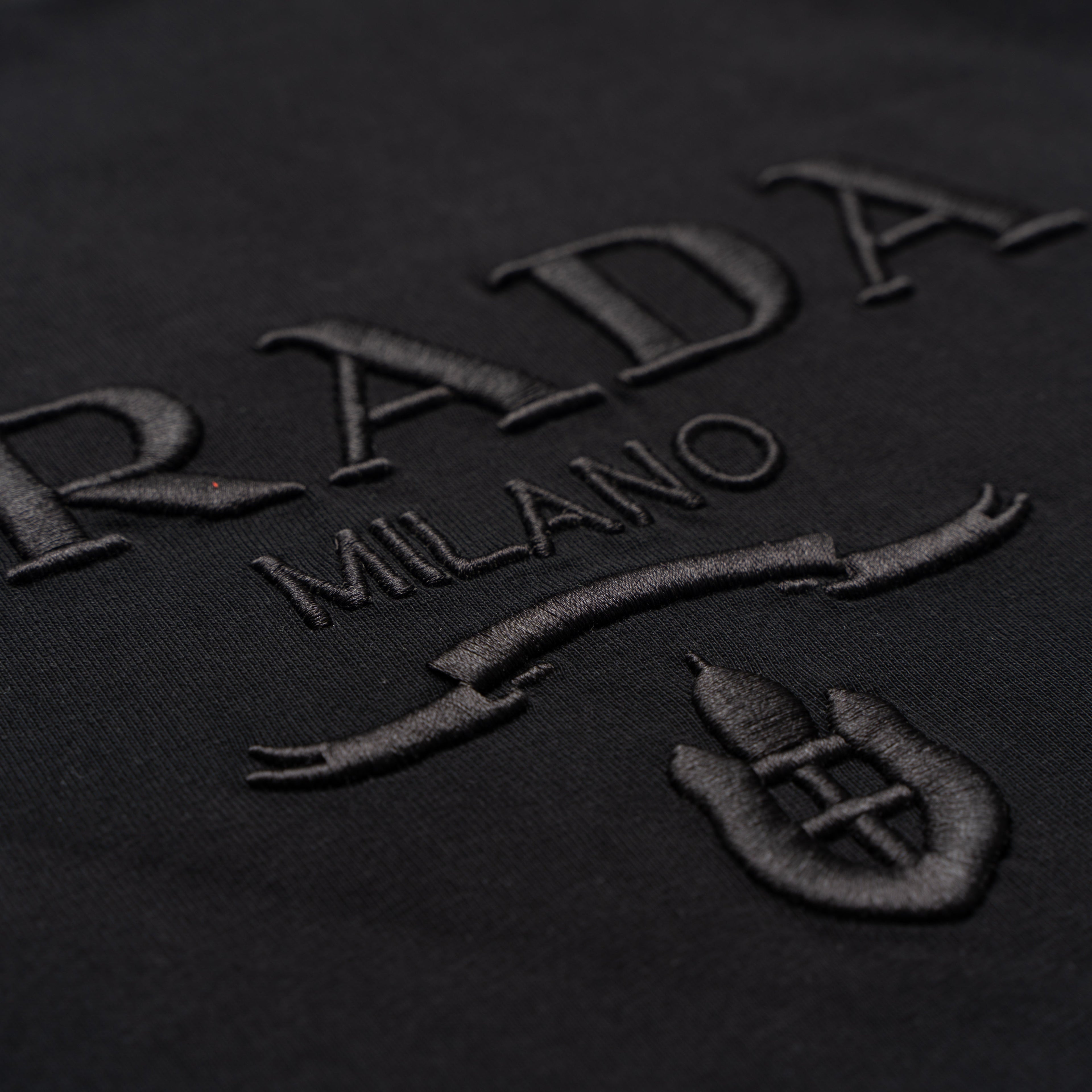 Printed T-Shirt: High-End Fashion Statement-1200