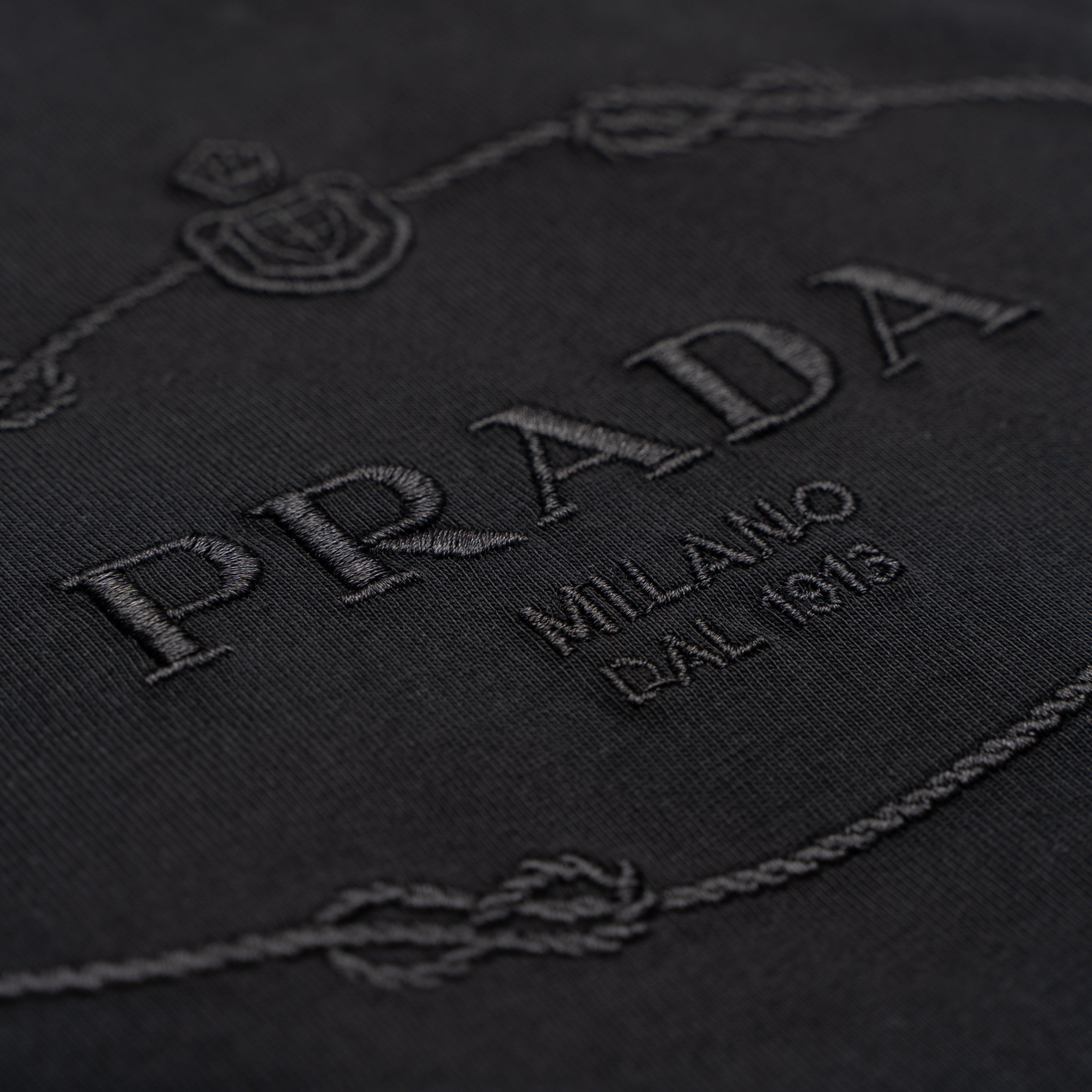 Printed T-Shirt: High-End Fashion Statement-1201