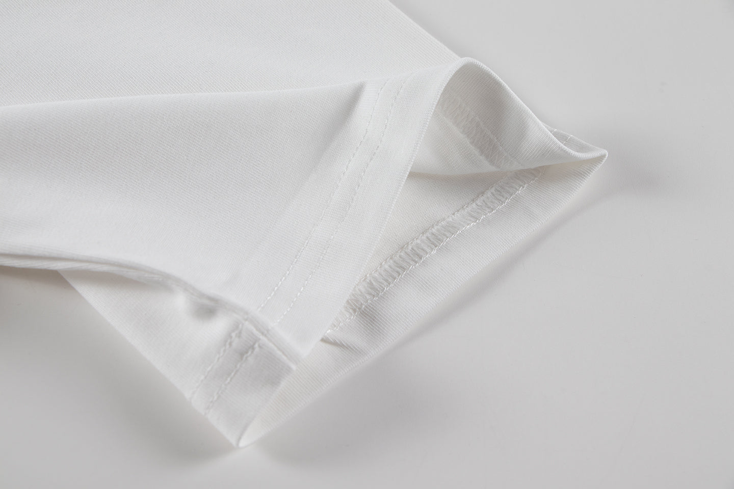 Embroidered crew neck cotton T-shirt