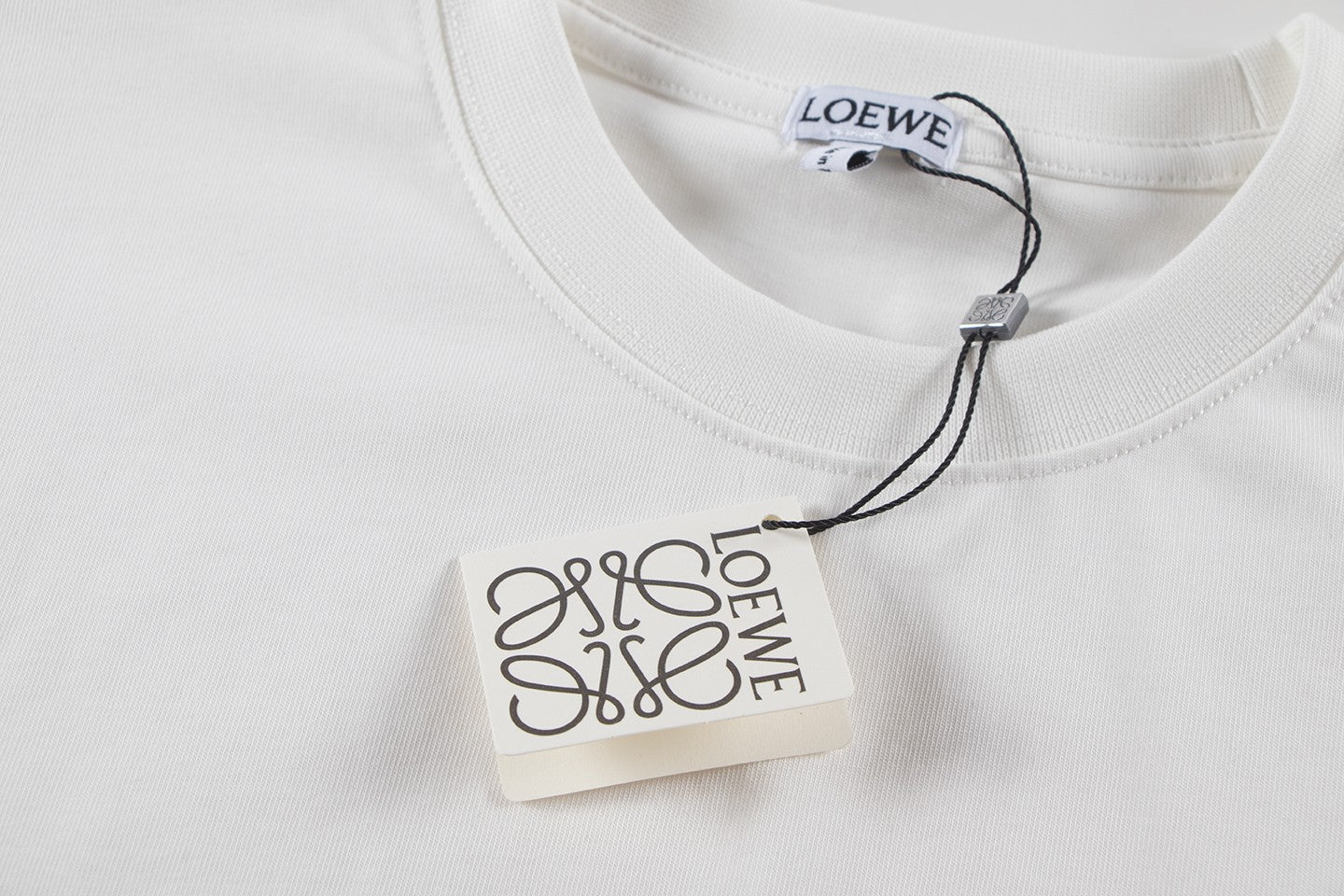 Embroidered crew neck cotton T-shirt