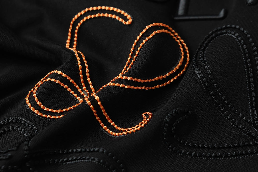 Double-sided embroidered round neck cotton T-shirt