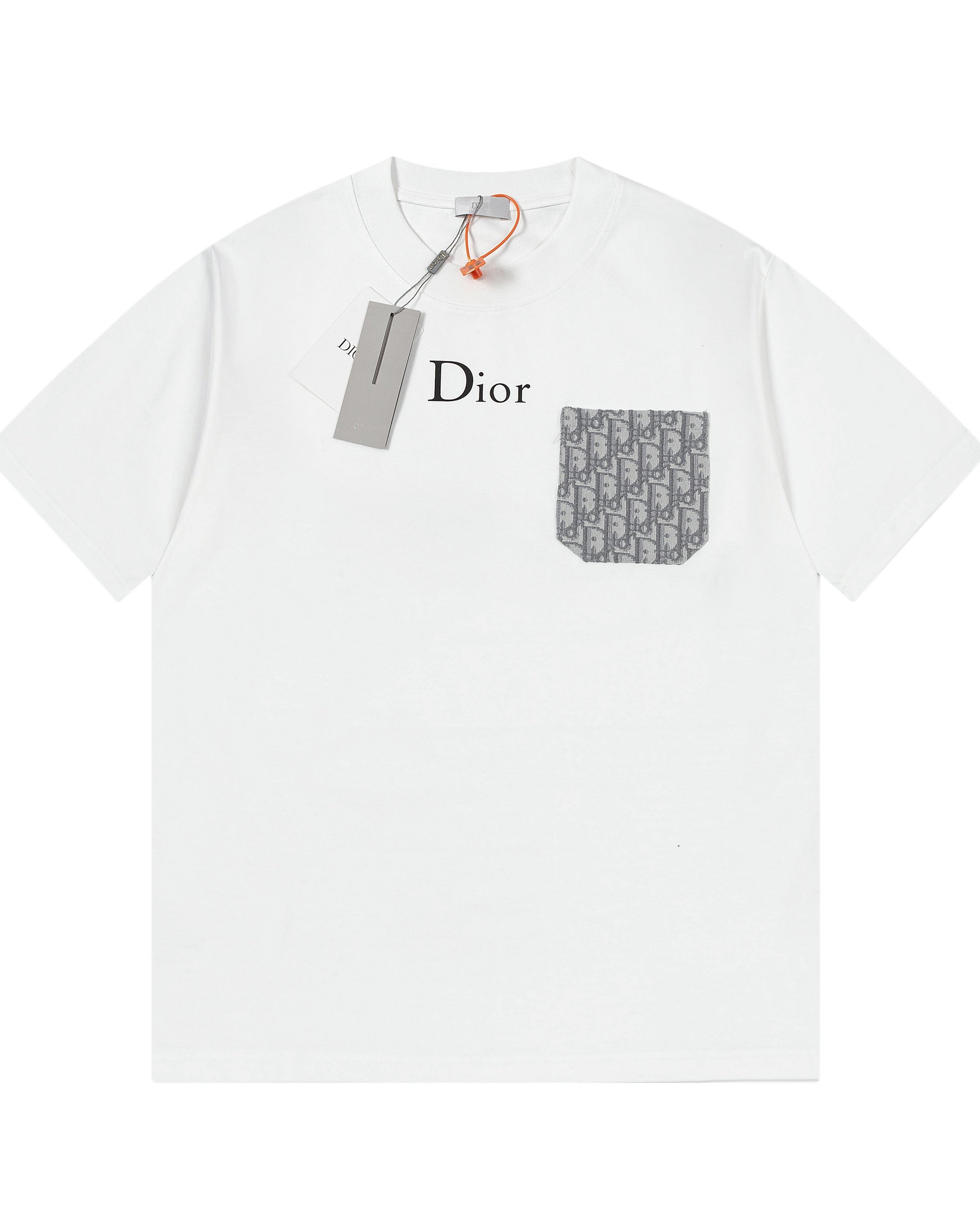 Creative embroidered pocket T-shirt