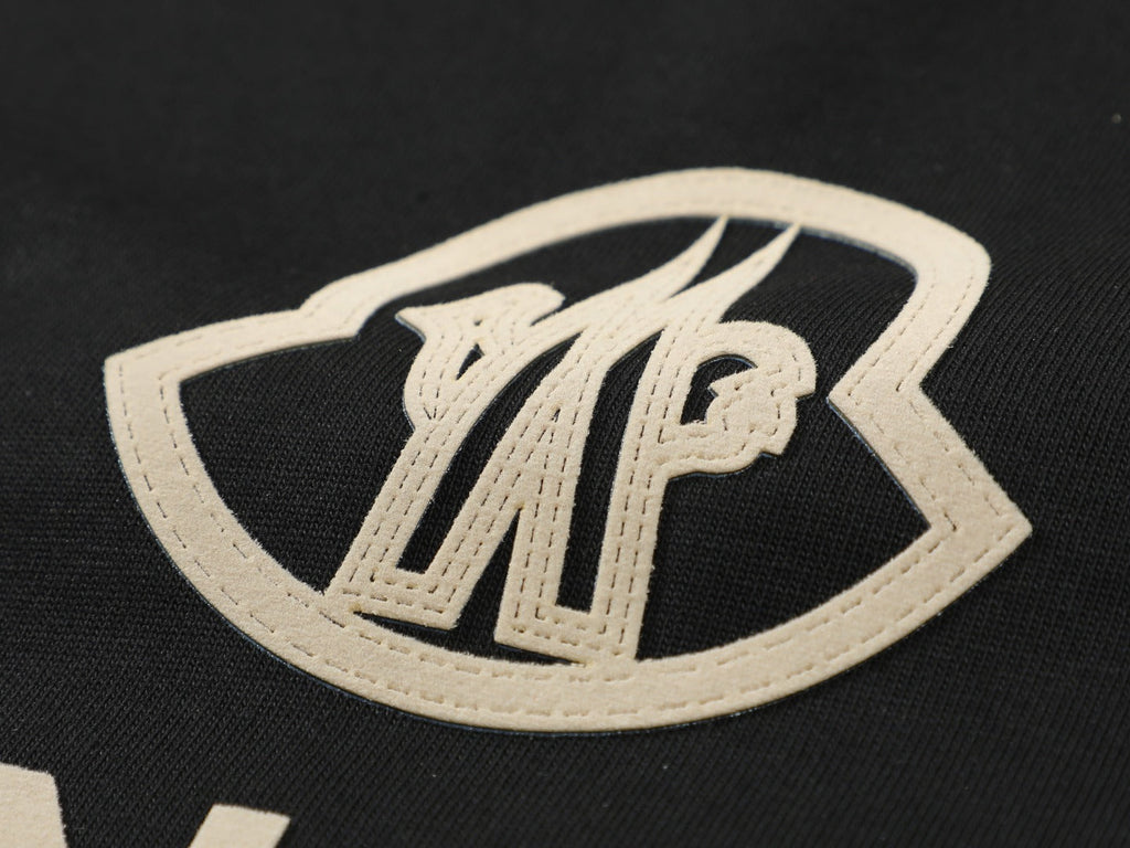 Patch printed T-shirt