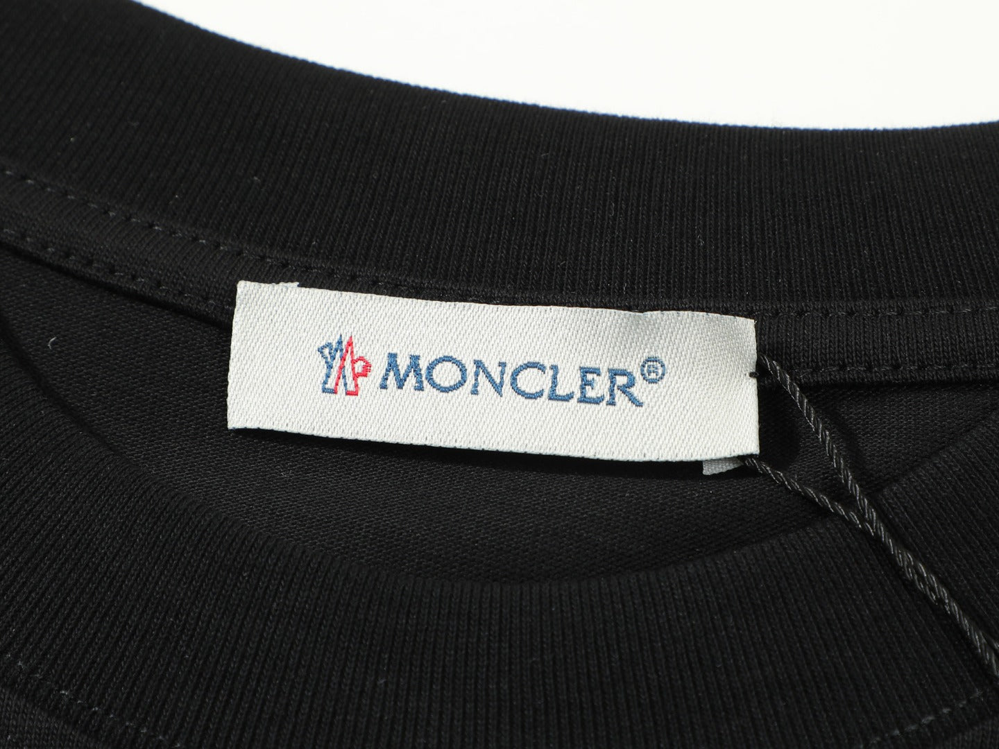 Patch printed T-shirt