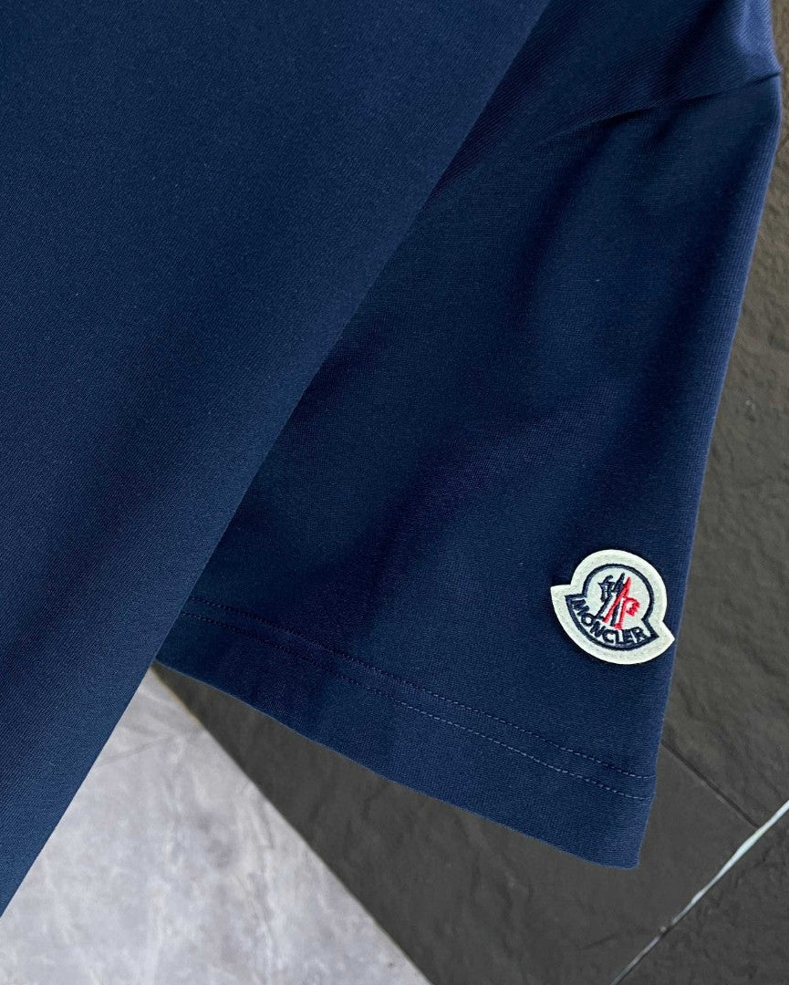 Fashionable cotton T-shirt