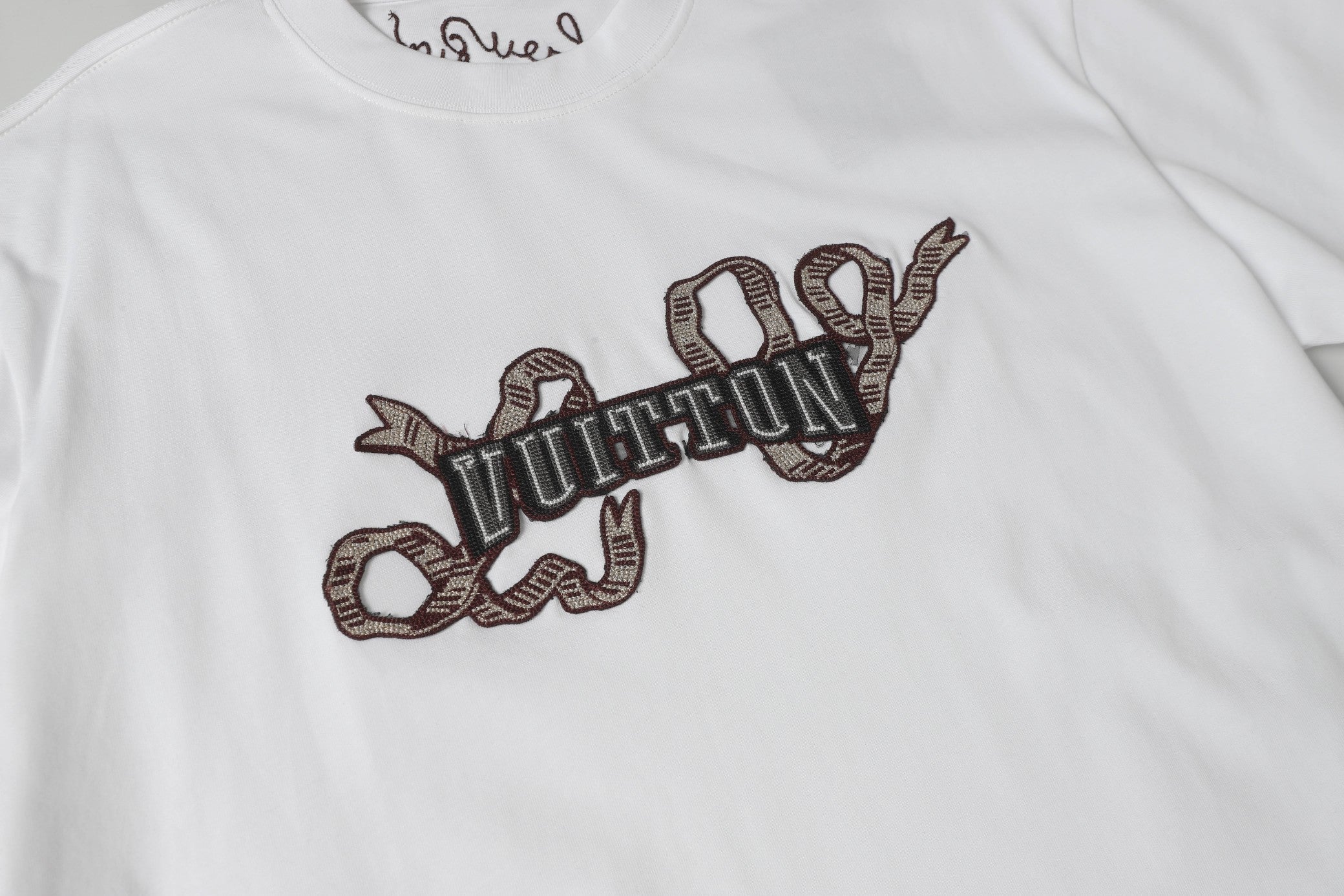 Embroidered cotton T-shirt