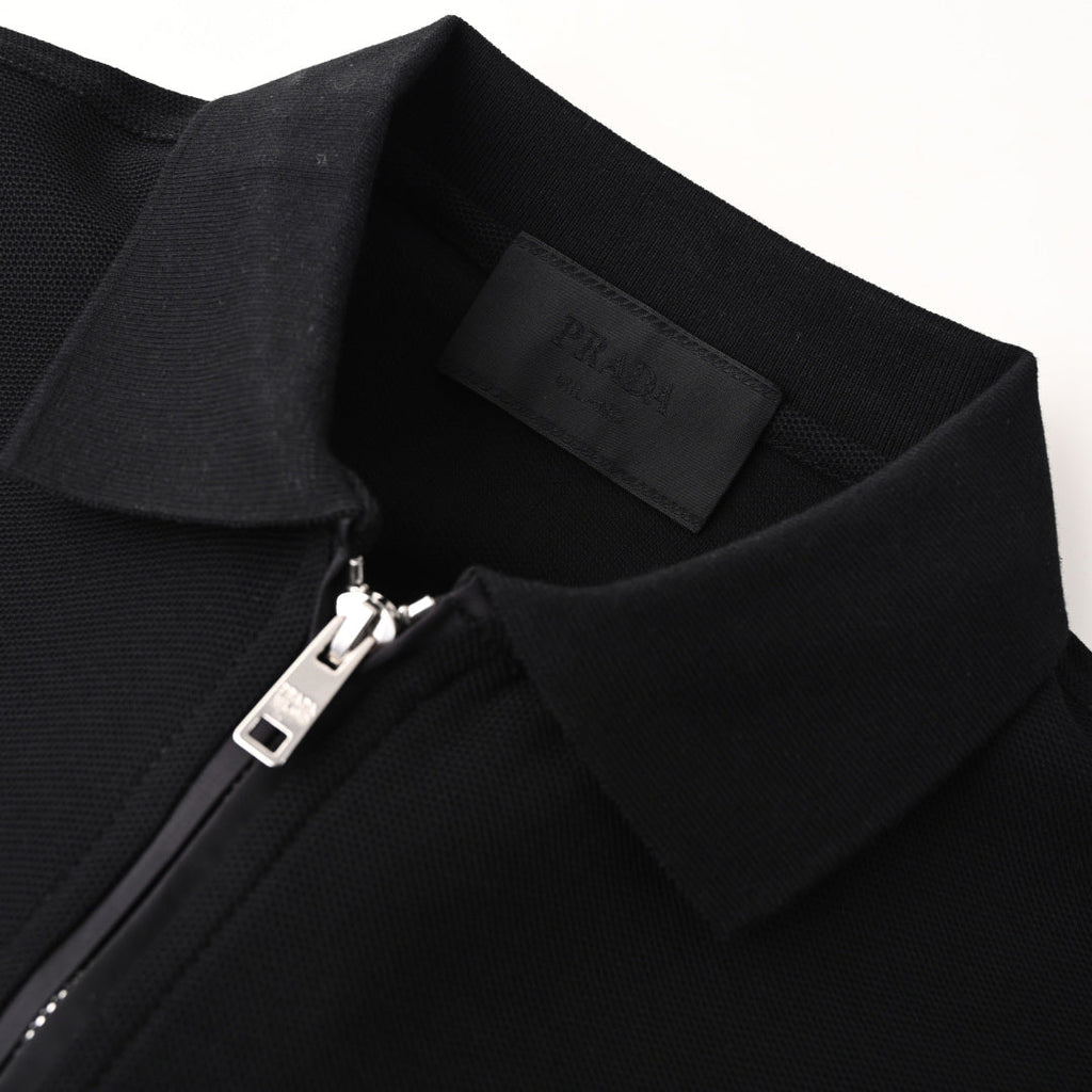 Cotton knit zip-up polo shirt