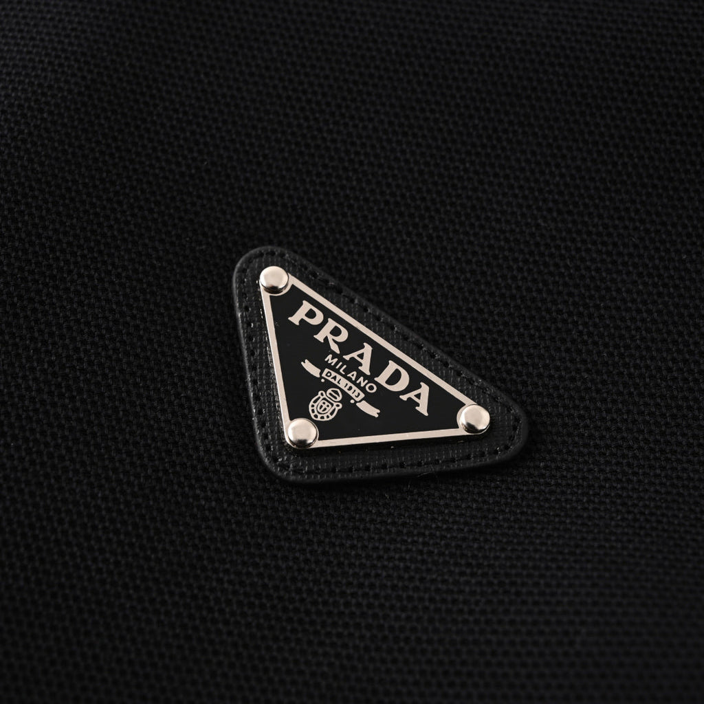 Cotton knit zip-up polo shirt