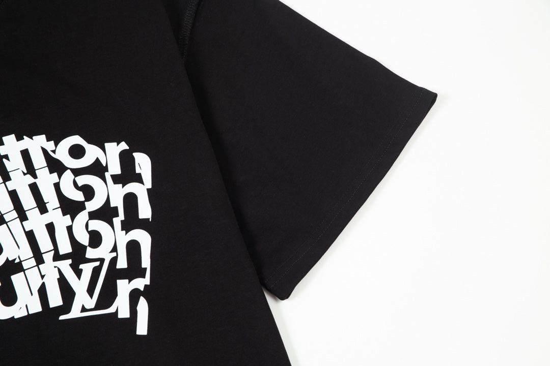 Fashionable printed T-shirts