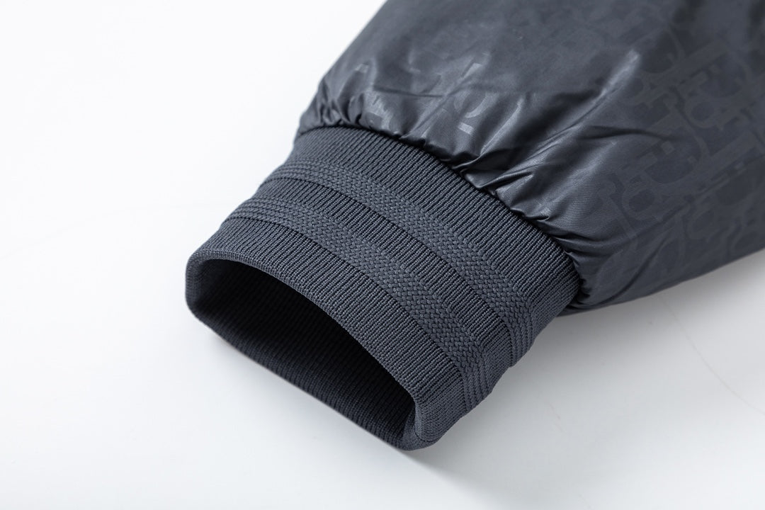 Removable jacquard down jacket