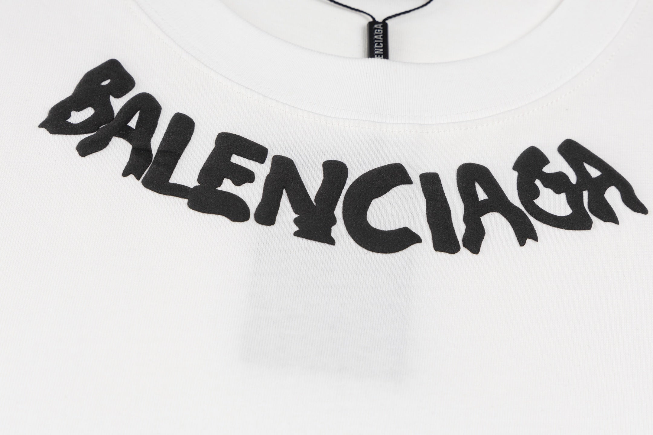 Foamed round neck printed cotton T-shirt