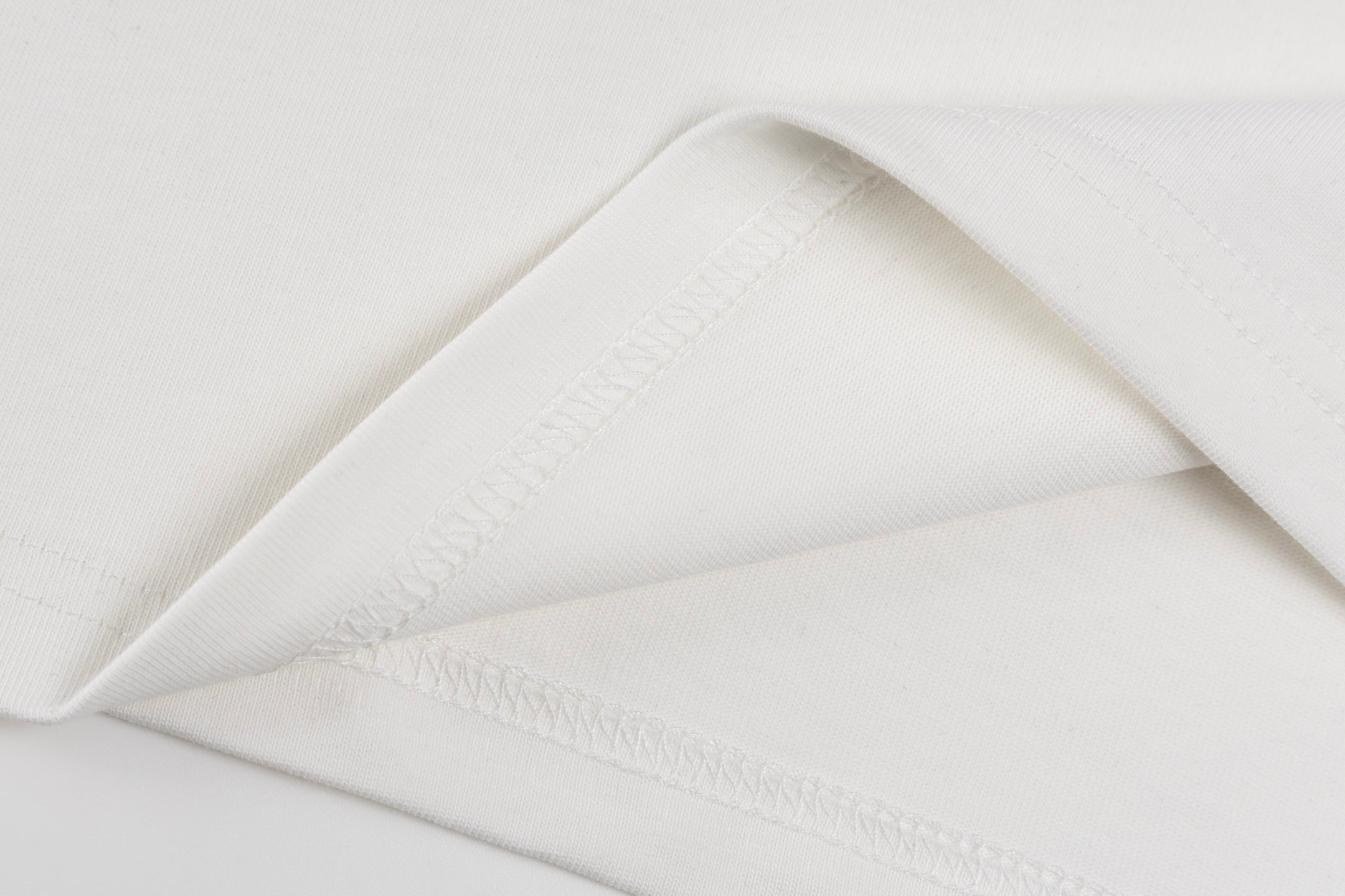 Foamed round neck printed cotton T-shirt