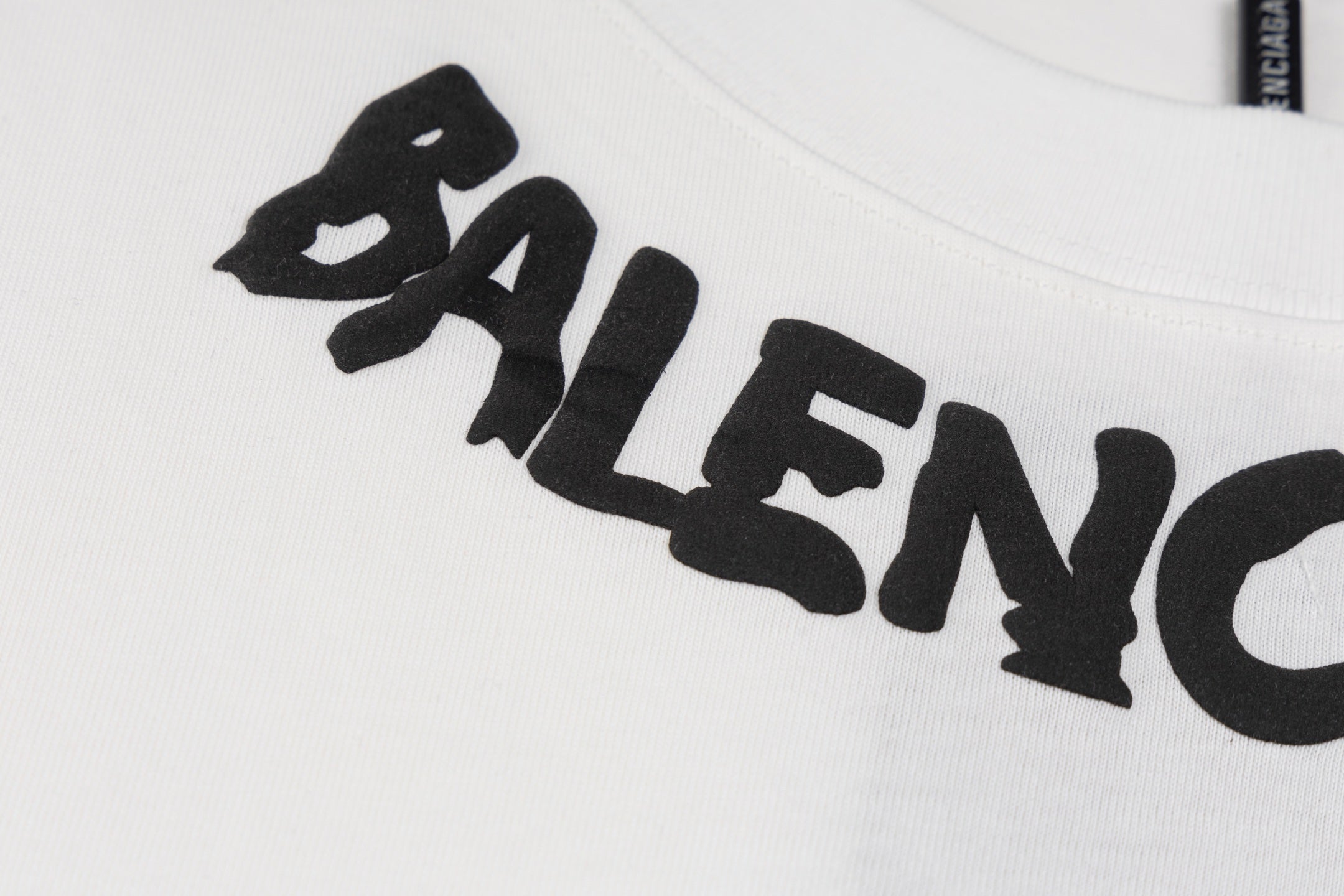 Foamed round neck printed cotton T-shirt