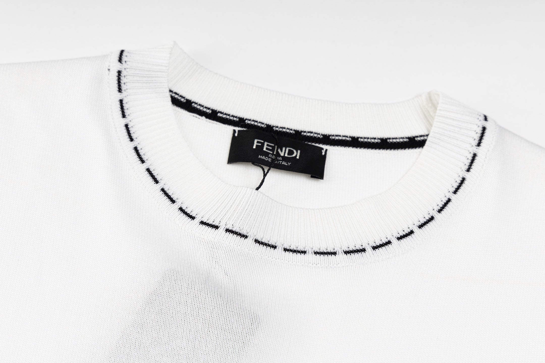 Knitted embroidered cotton T-shirt