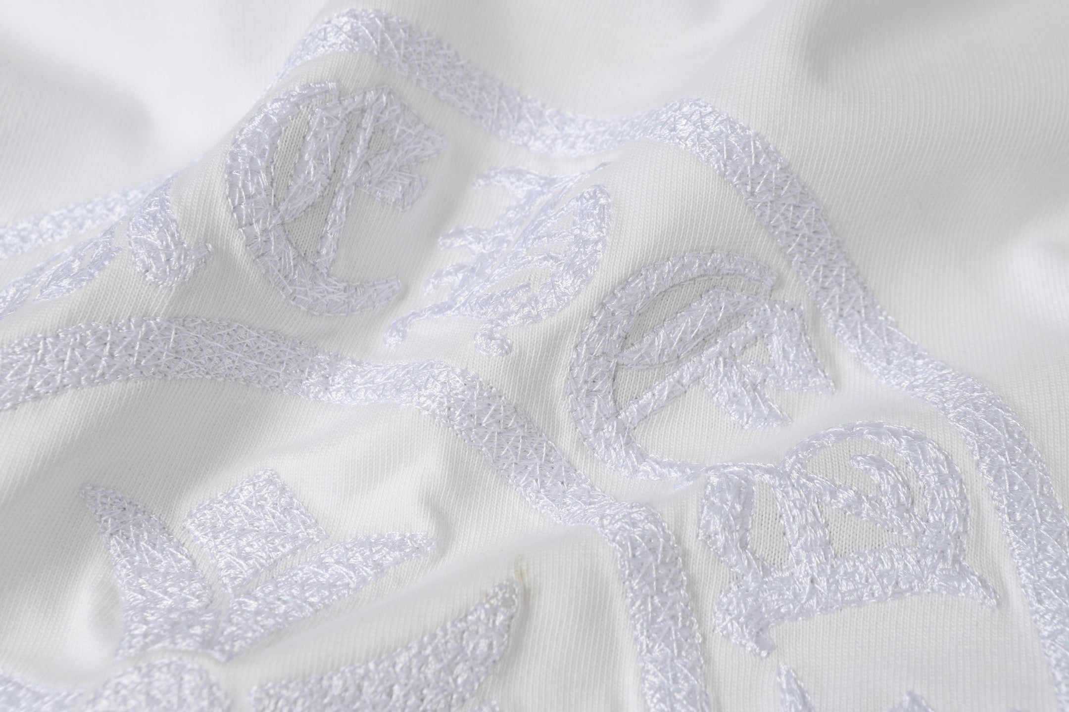 Double-sided embroidered cotton T-shirt