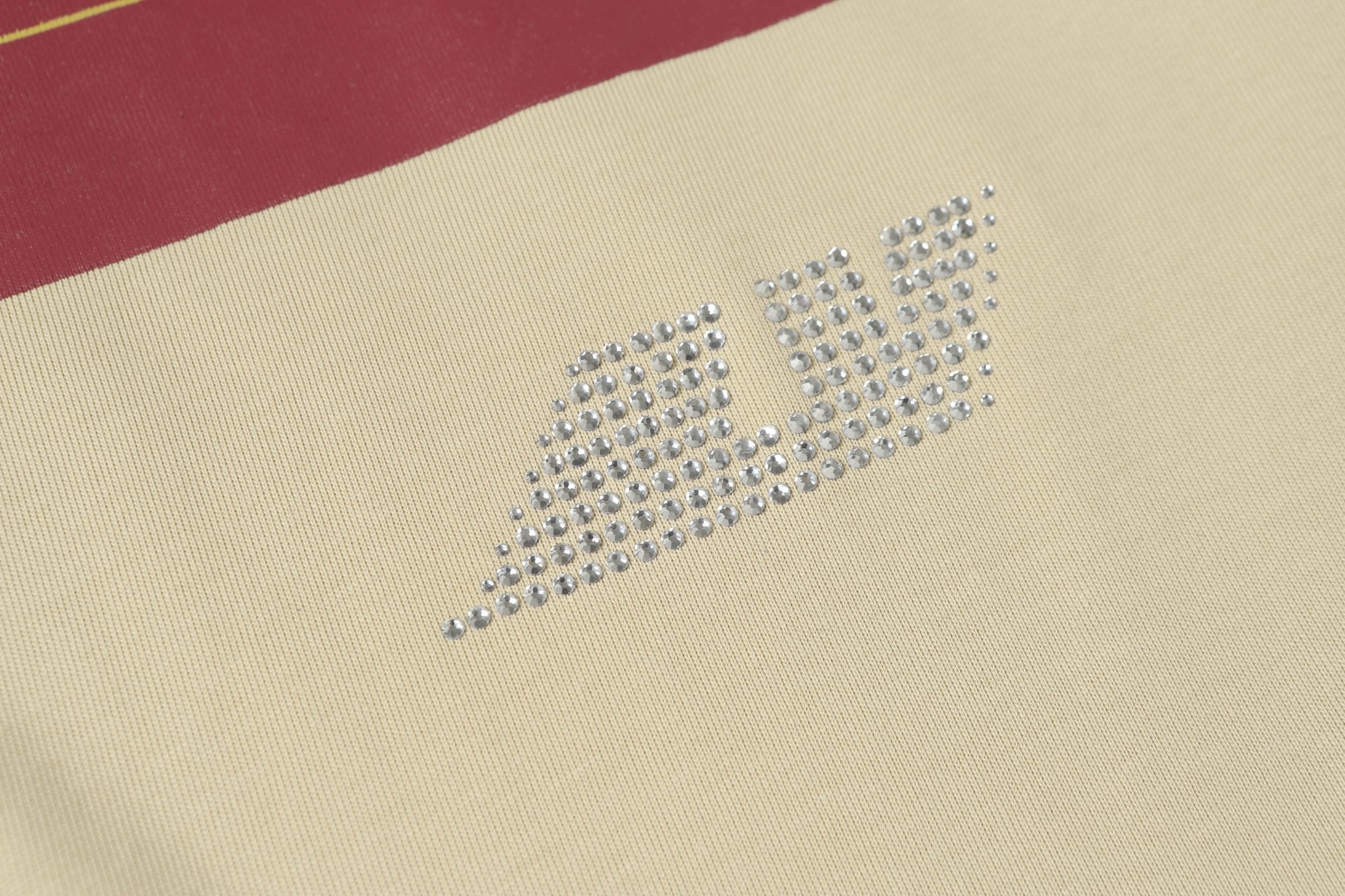 World map print rhinestone T-shirt