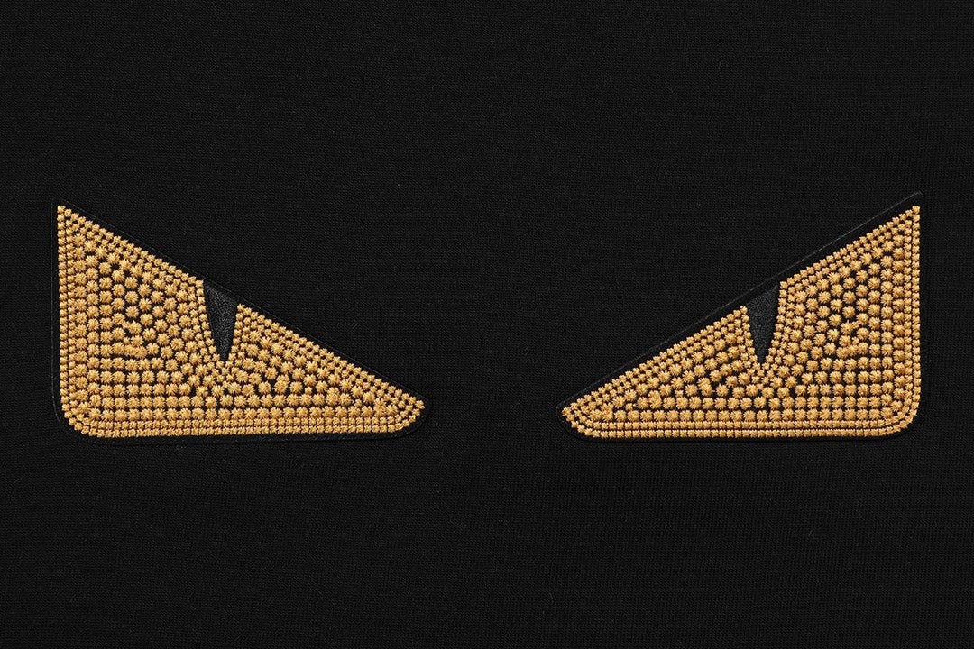 3D embroidered cotton T-shirt