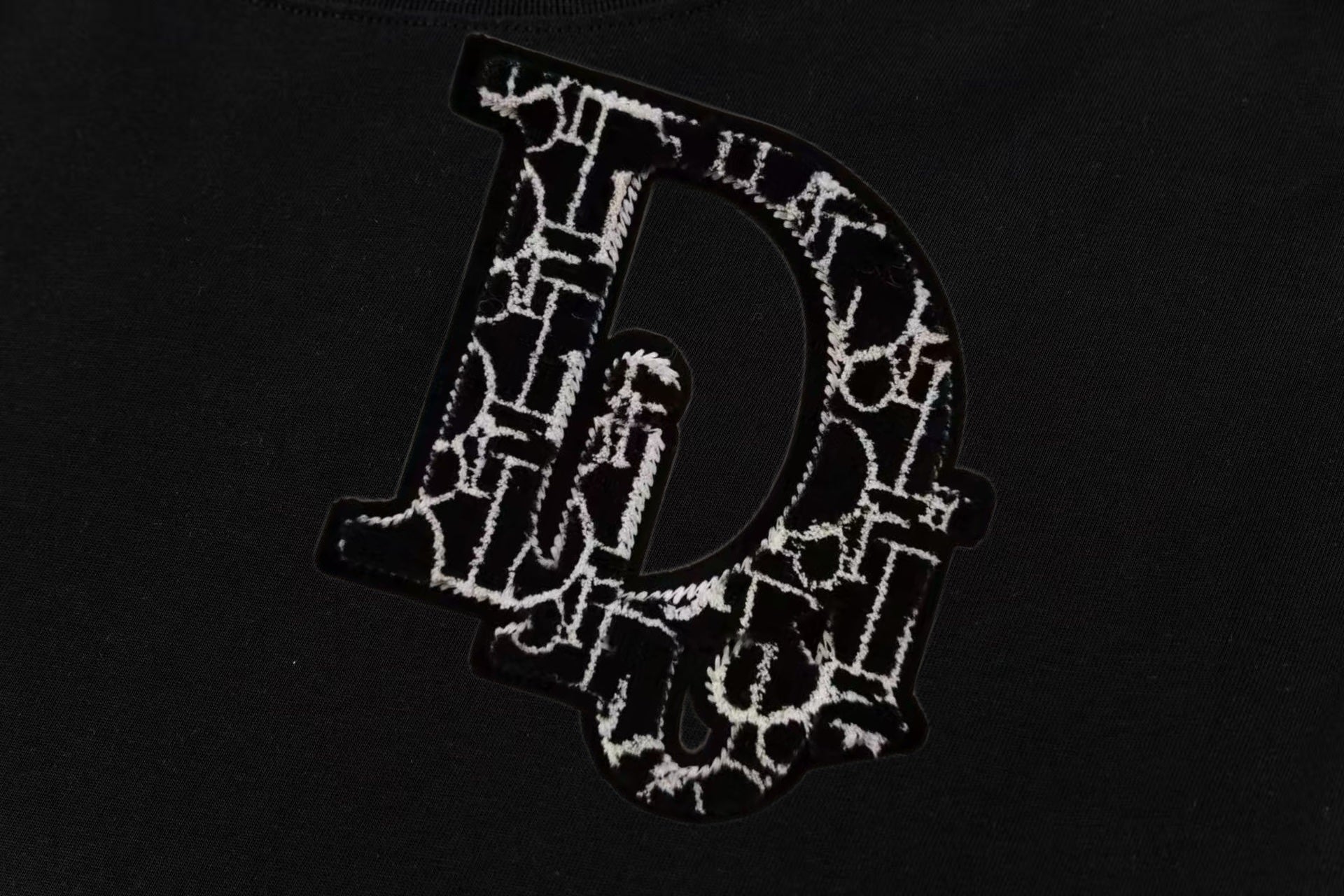 Embroidered cotton T-shirt