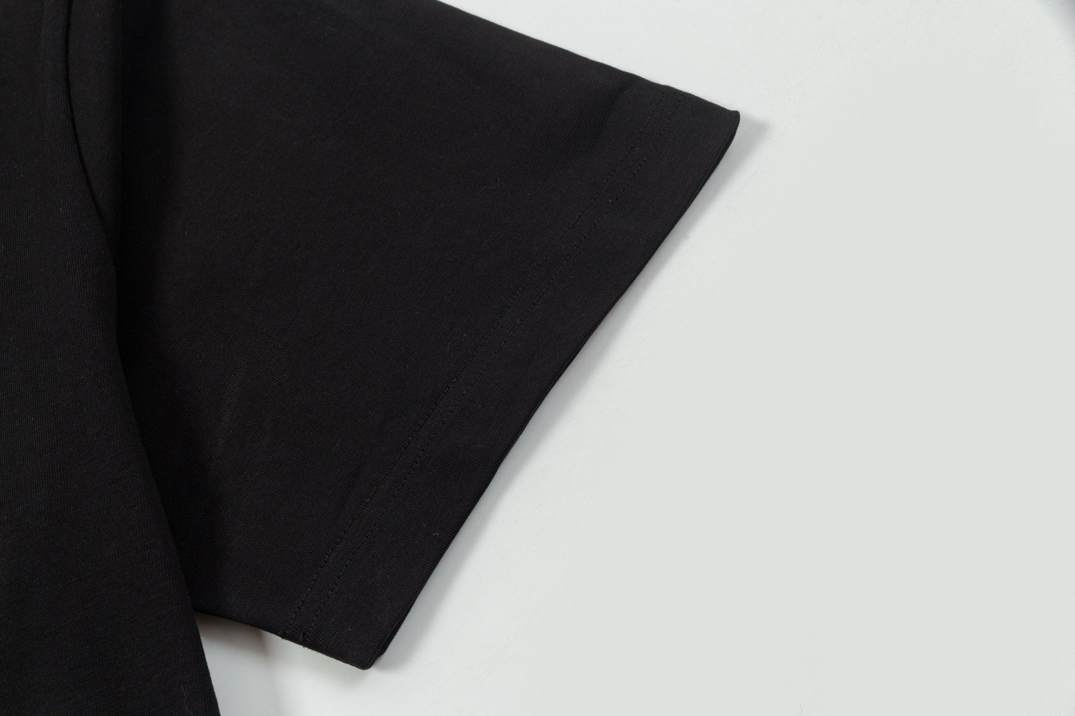 3D embroidery print T-shirt