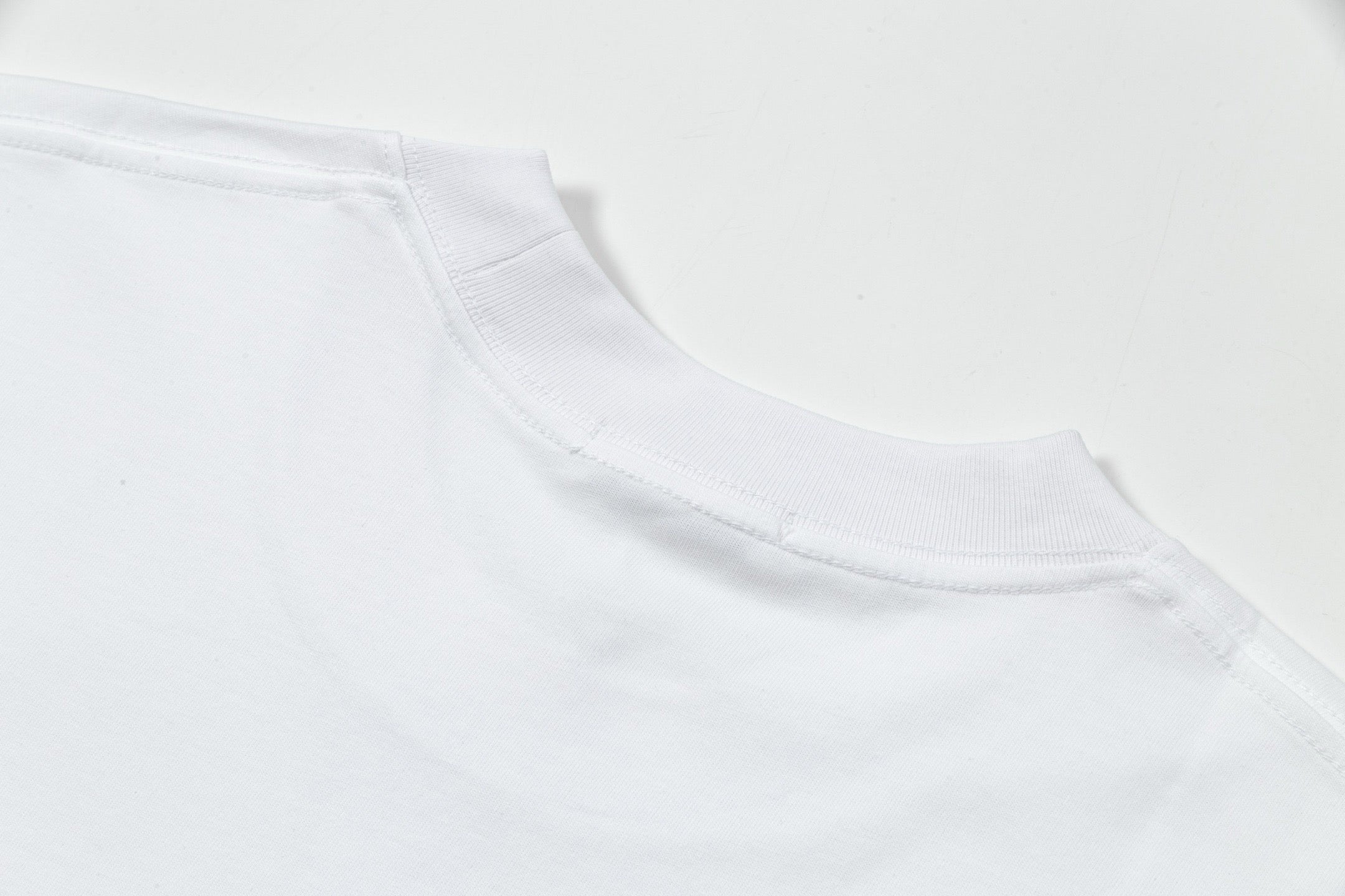 Leather embroidered print T-shirt