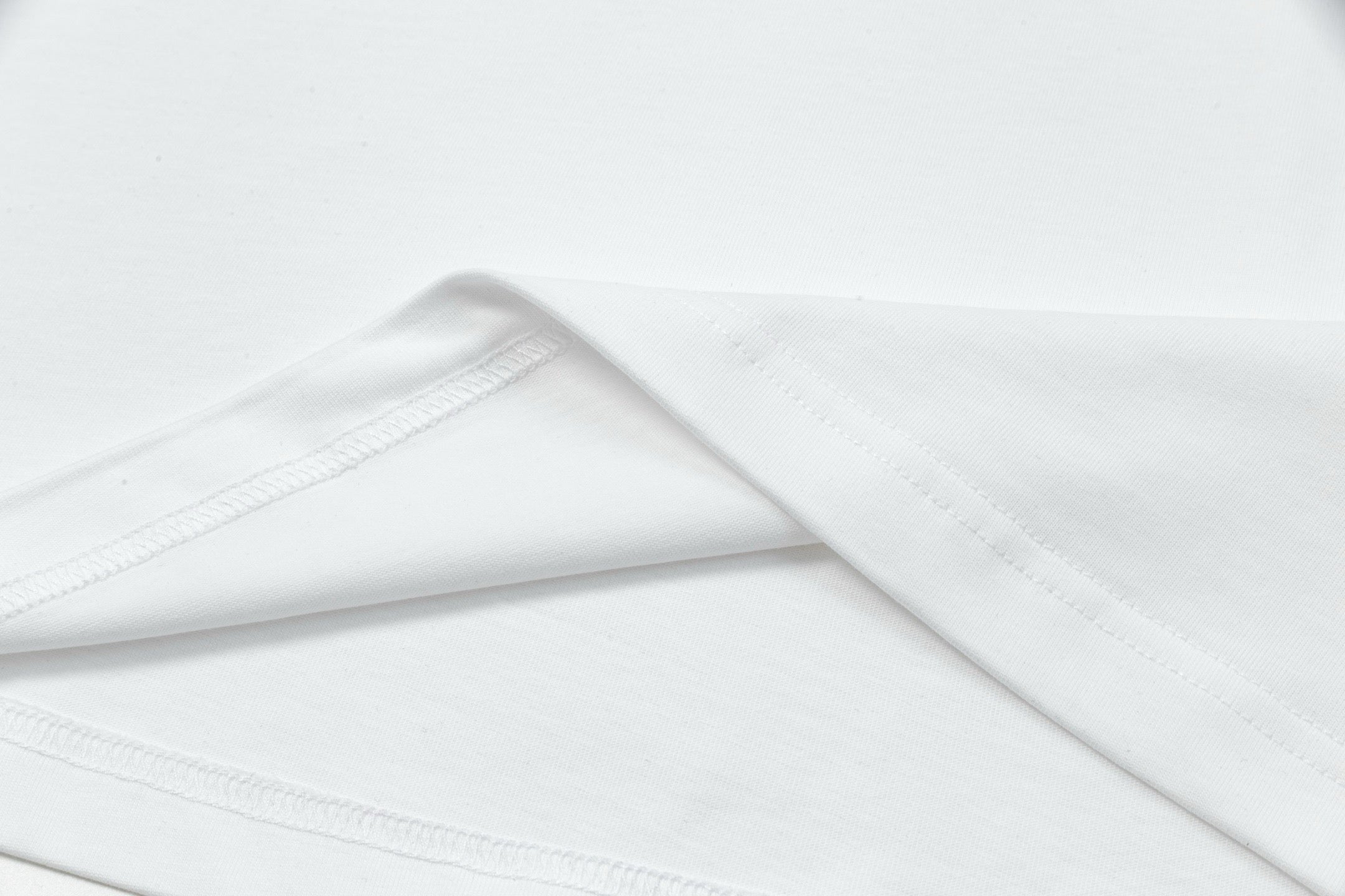 Leather embroidered print T-shirt