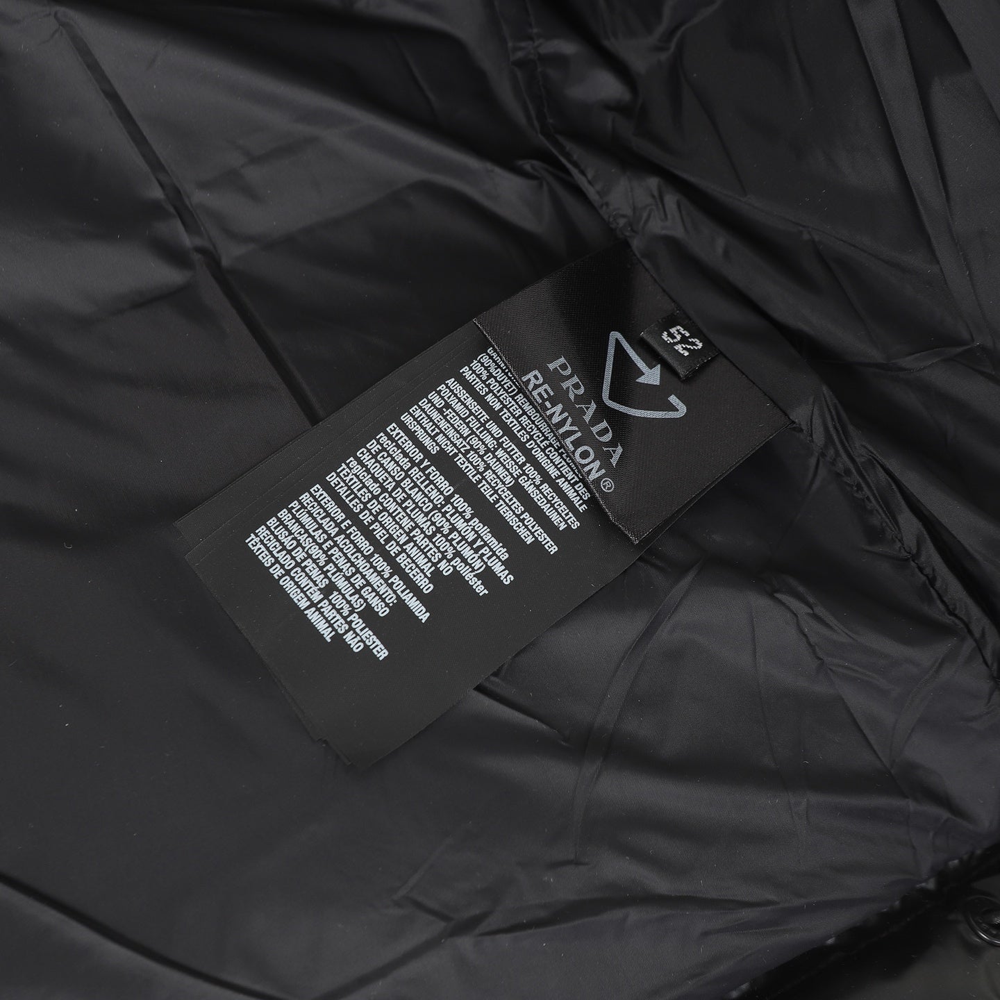 Detachable hood down jacket