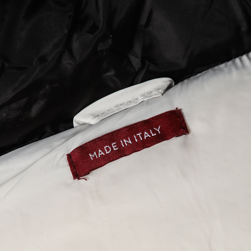 Detachable hooded down jacket