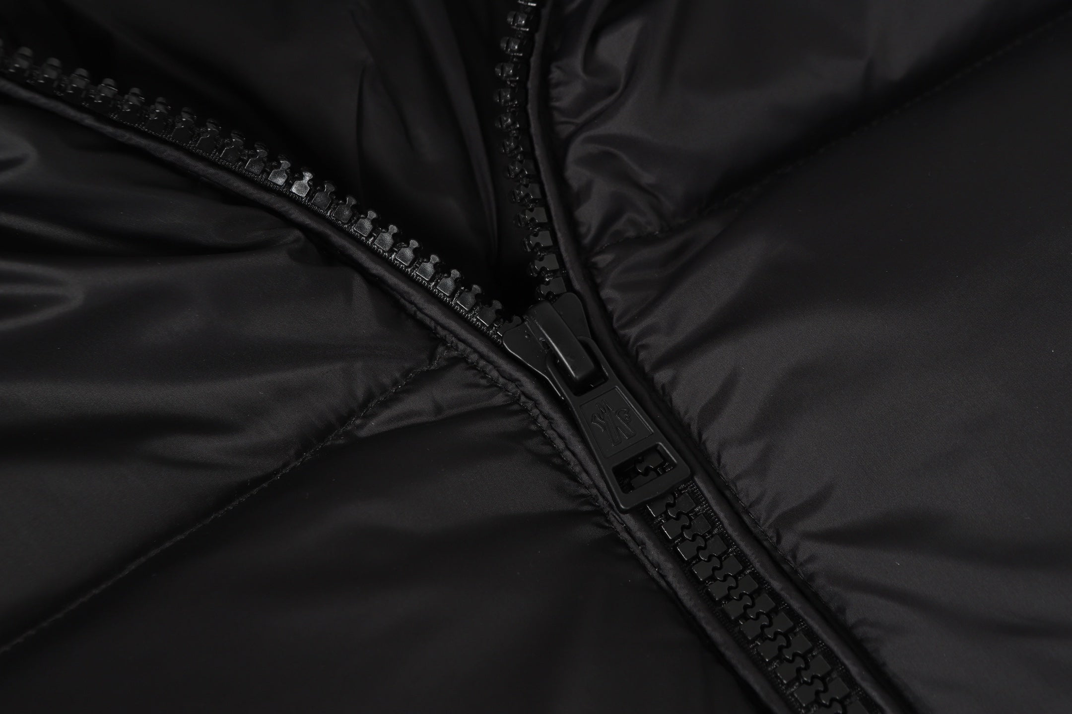 zipper stand collar down jacket