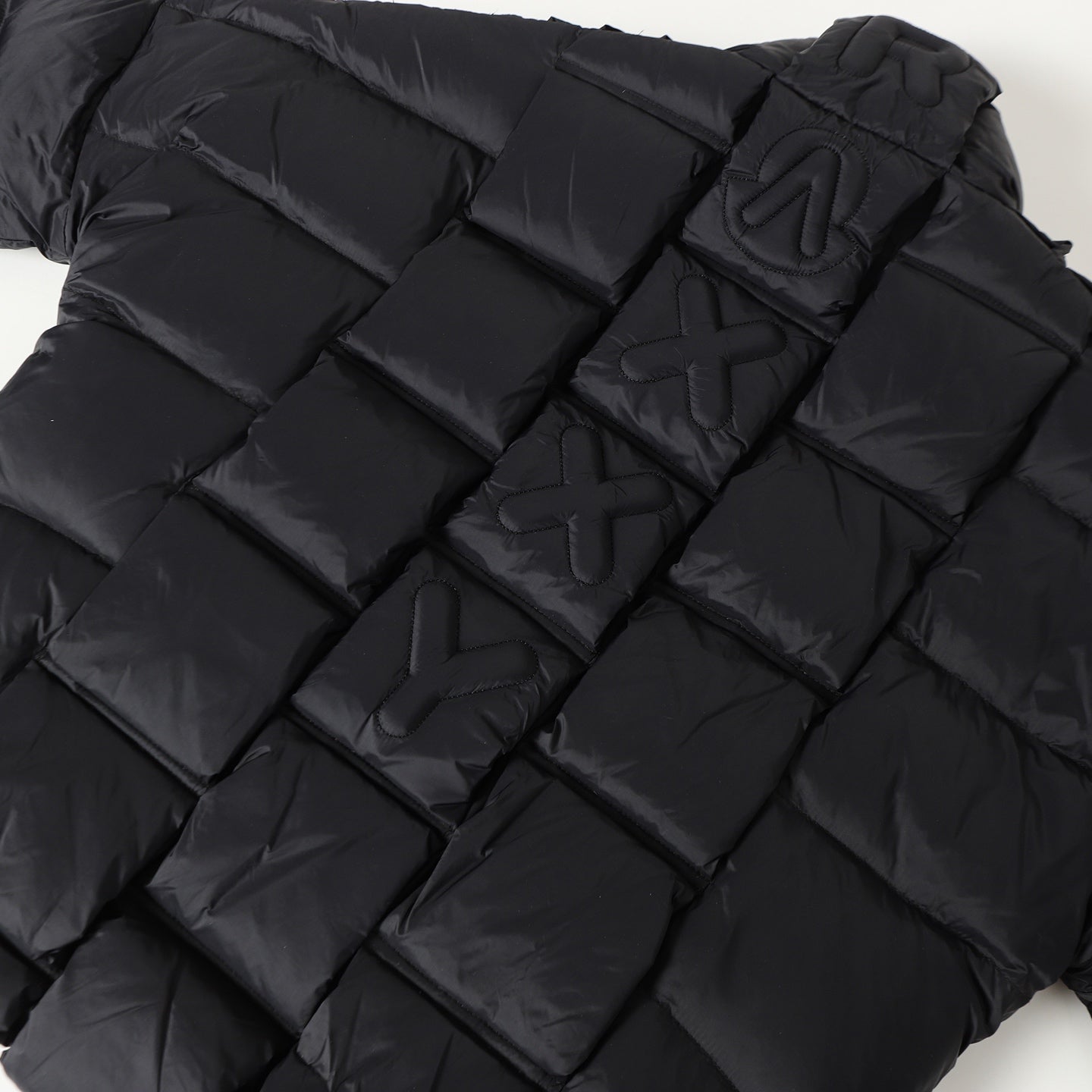 3D Quilted Zip-Up Down Jacket