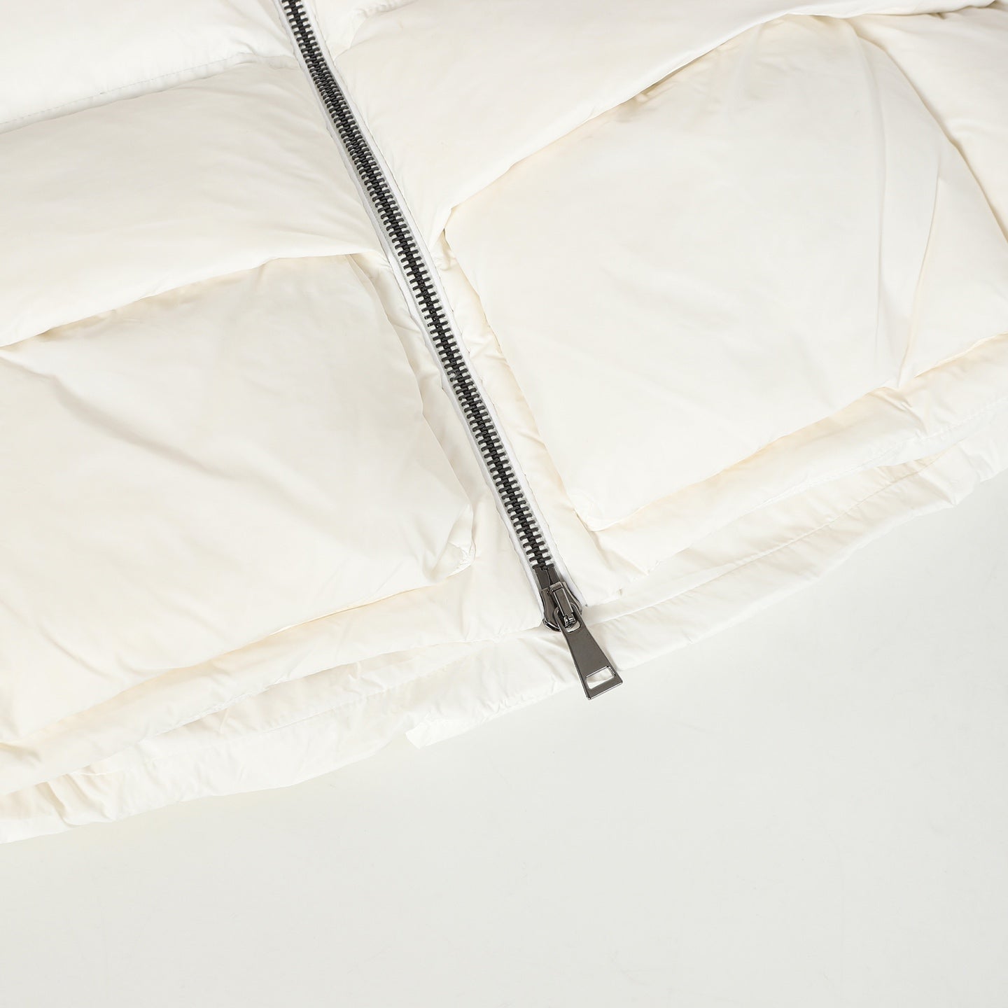 3D Quilted Zip-Up Down Jacket