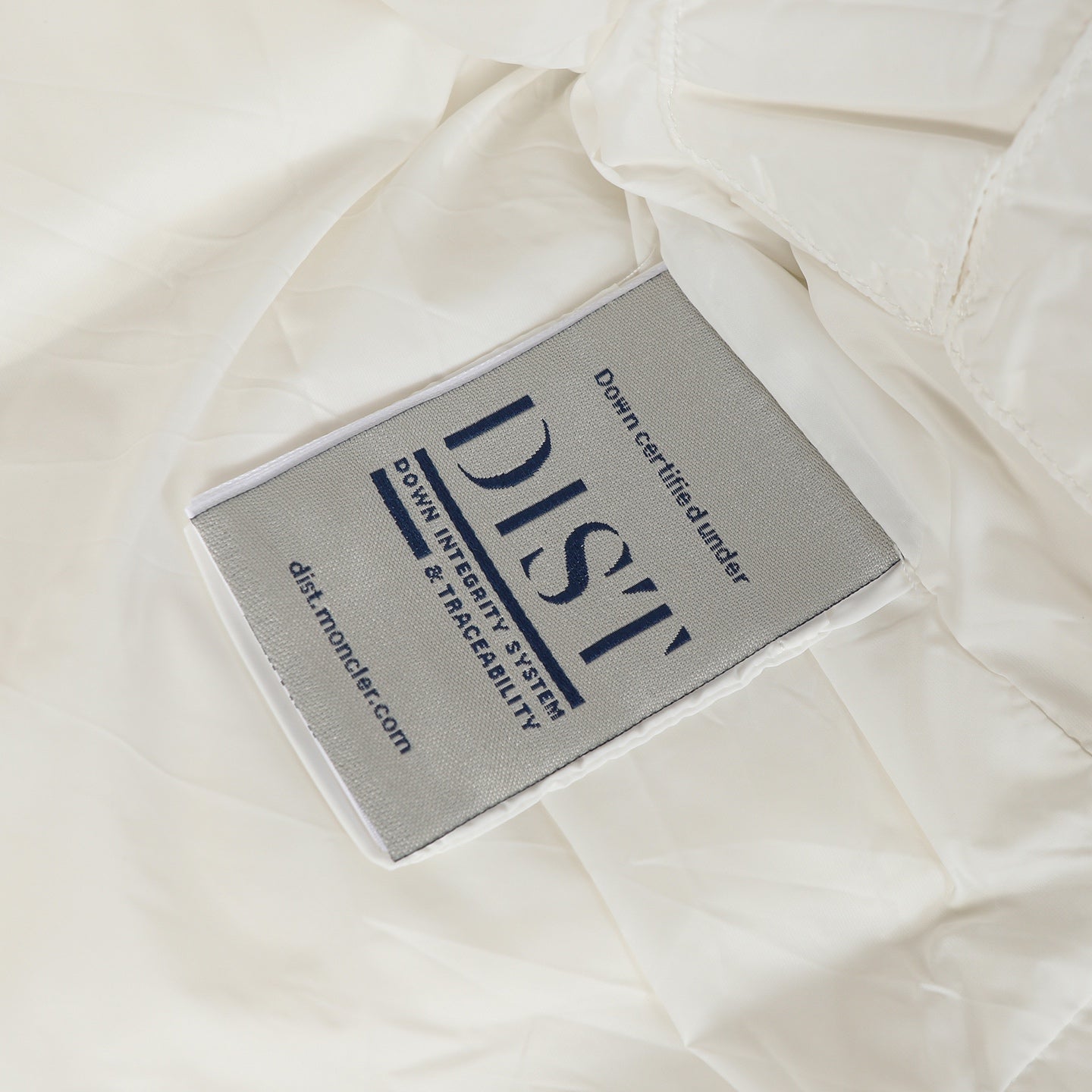 3D Quilted Zip-Up Down Jacket