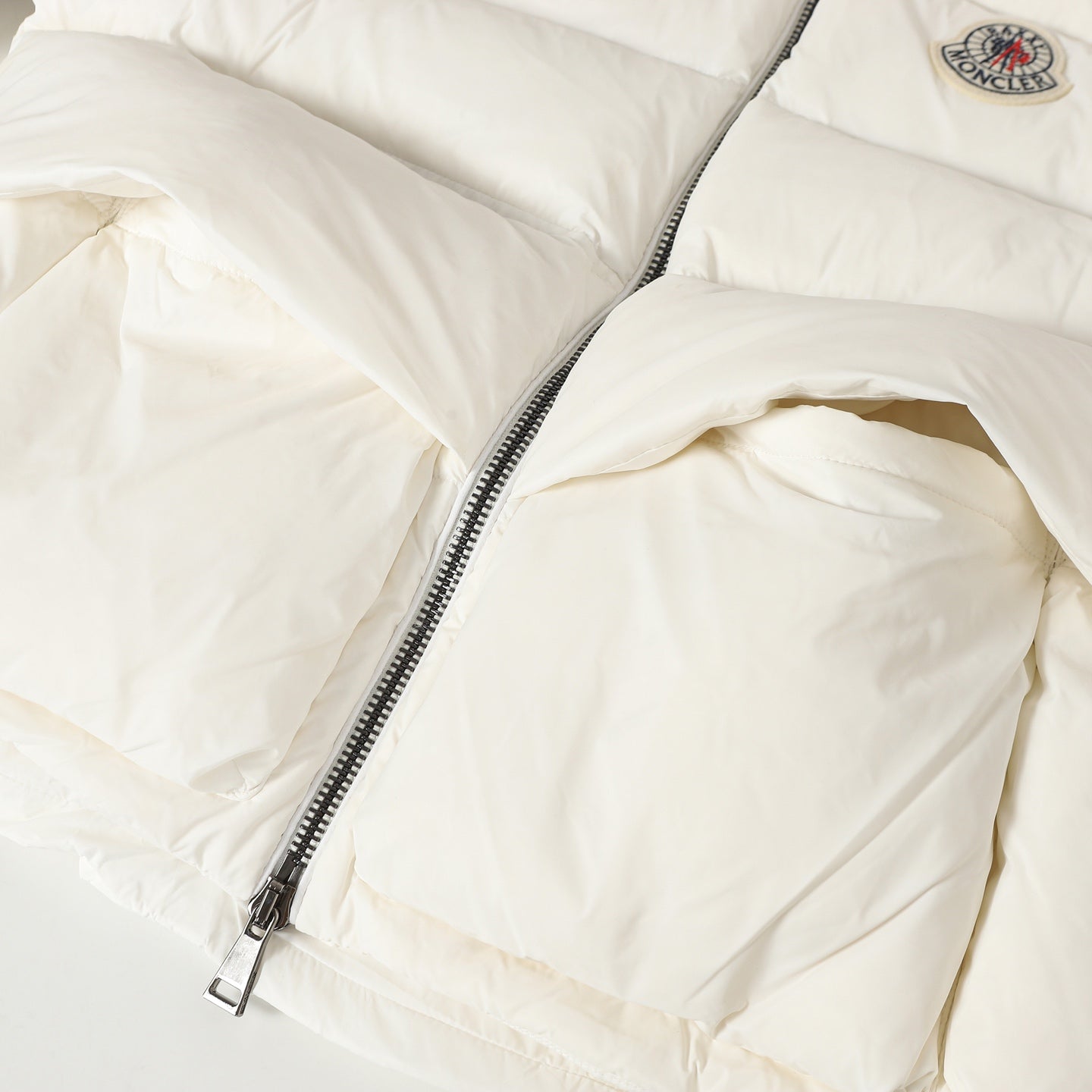 3D Quilted Zip-Up Down Jacket