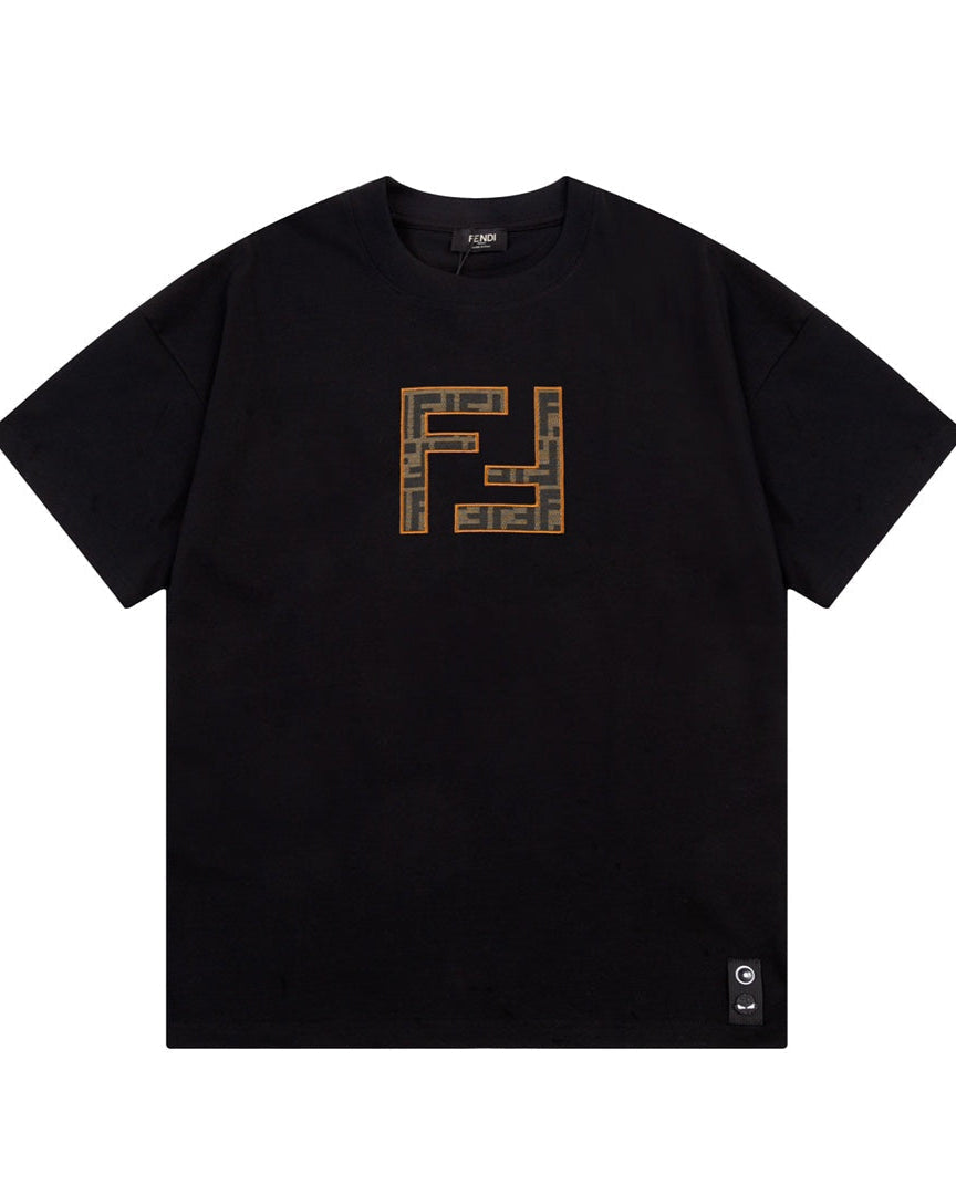 Simple embroidered T-shirt