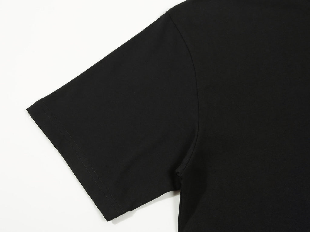 Simple embroidered T-shirt