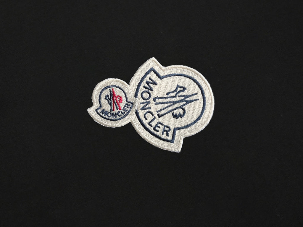 Simple embroidered T-shirt