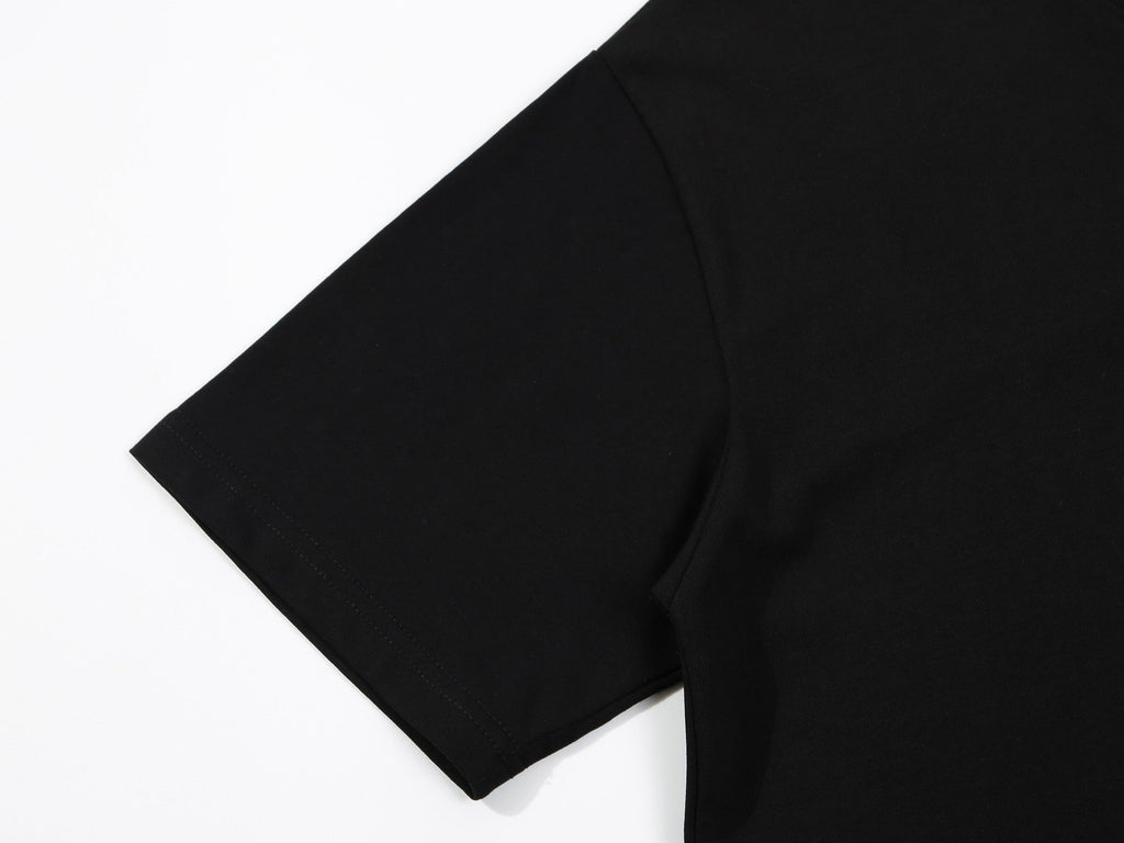 Simple embroidered cotton T-shirt