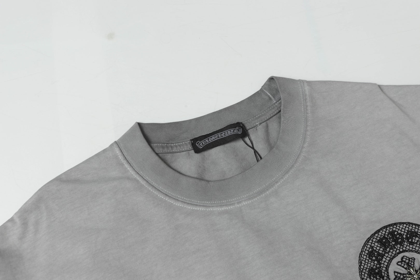 Double-sided embroidered cotton T-shirt