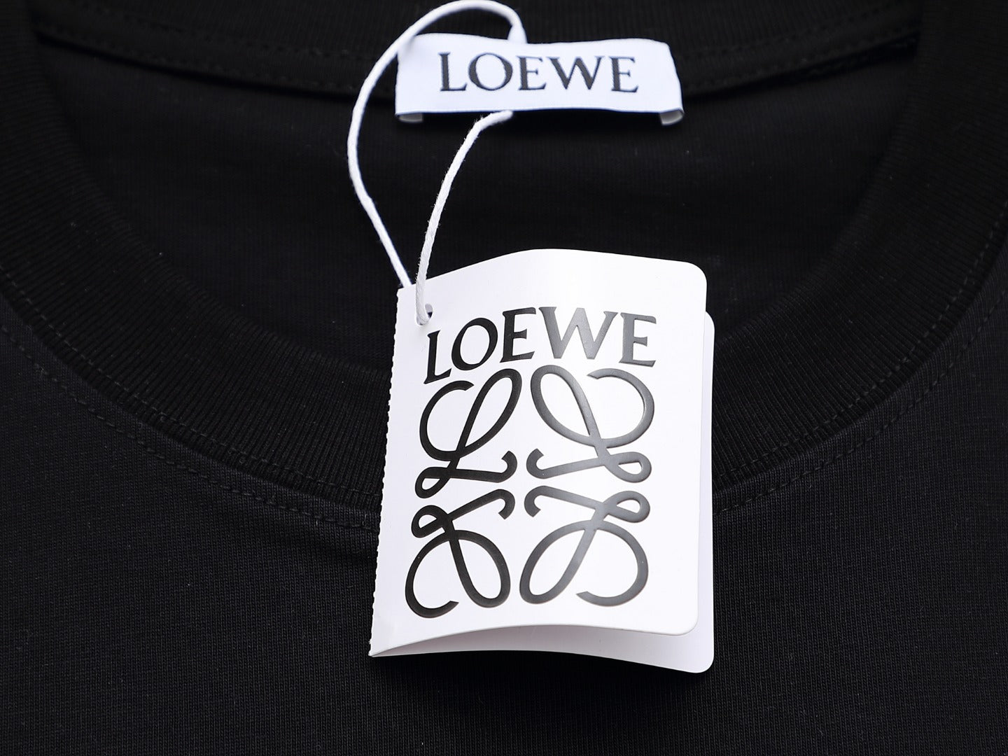 Embroidered color block T-shirt