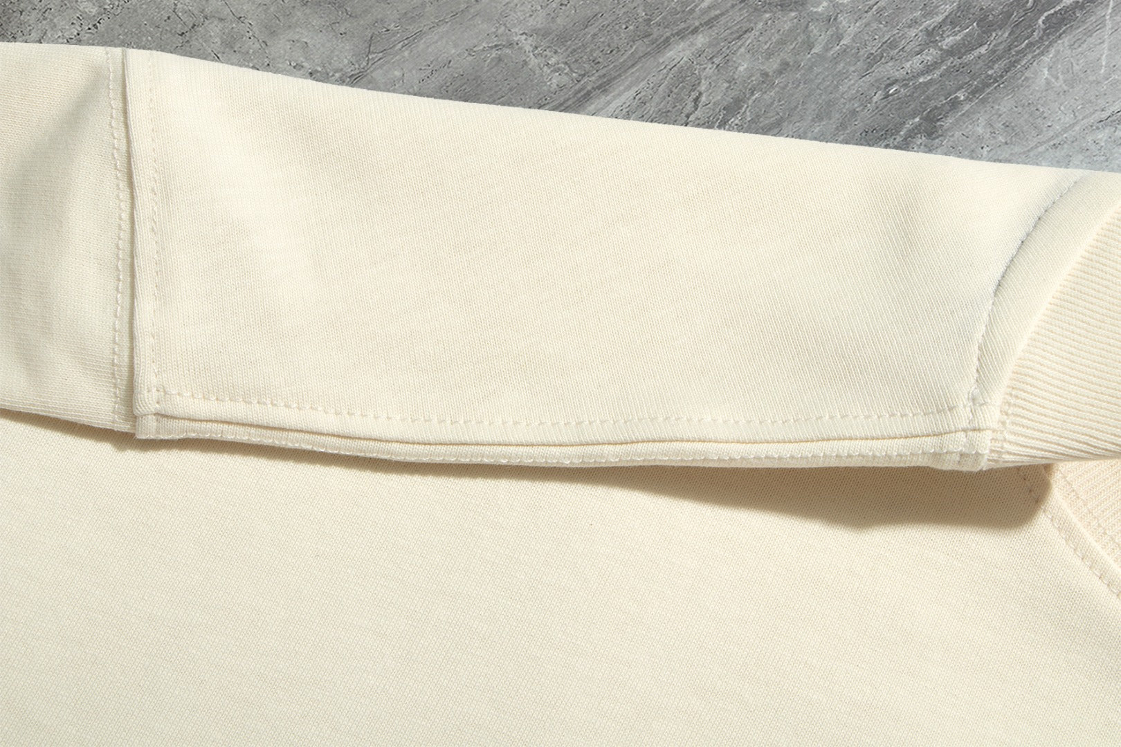 Simple printed cotton T-shirt